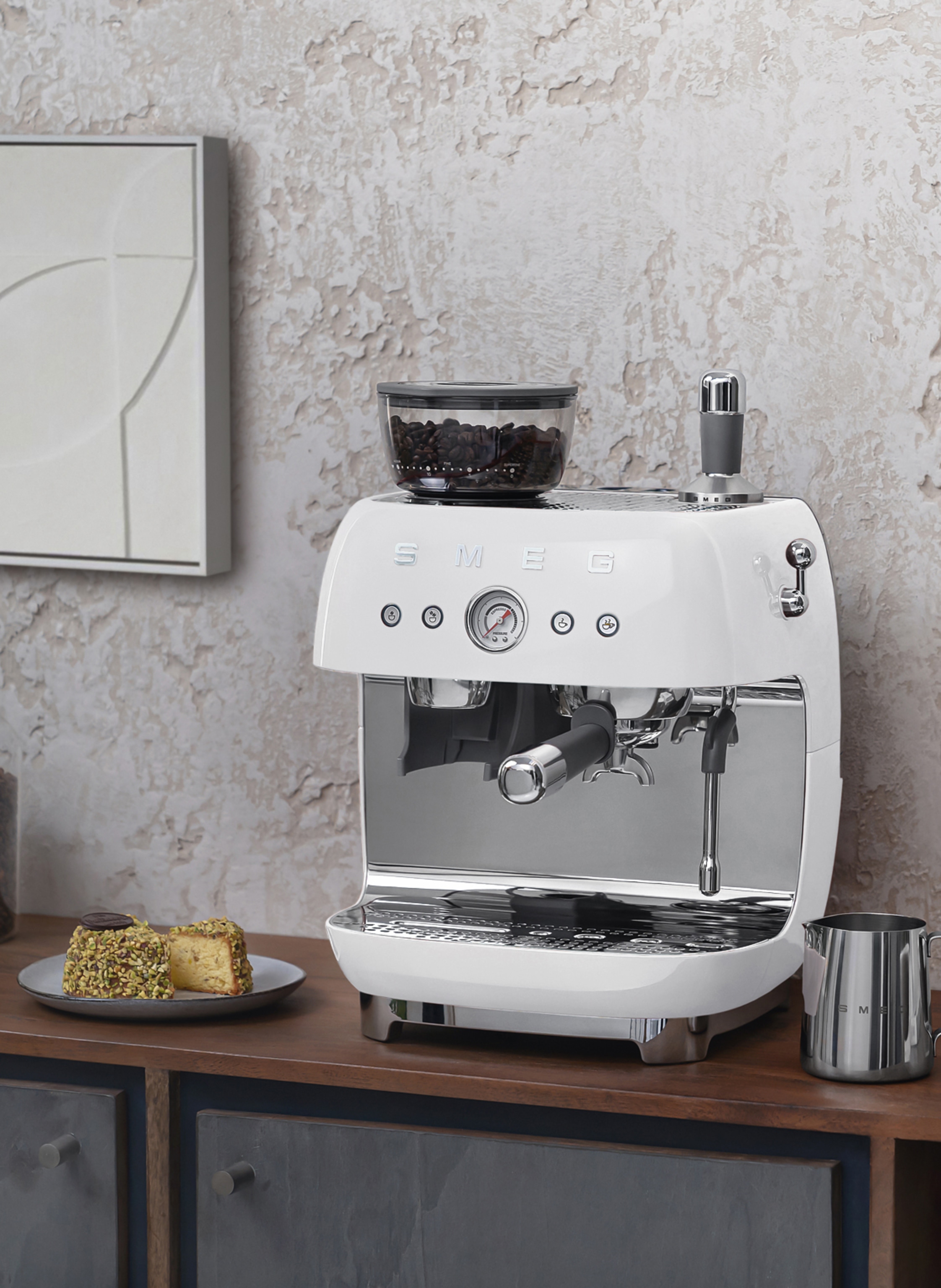 Thumbnail - Smeg Espressomaschine ecf03 Mit Kaffeemühle weiss