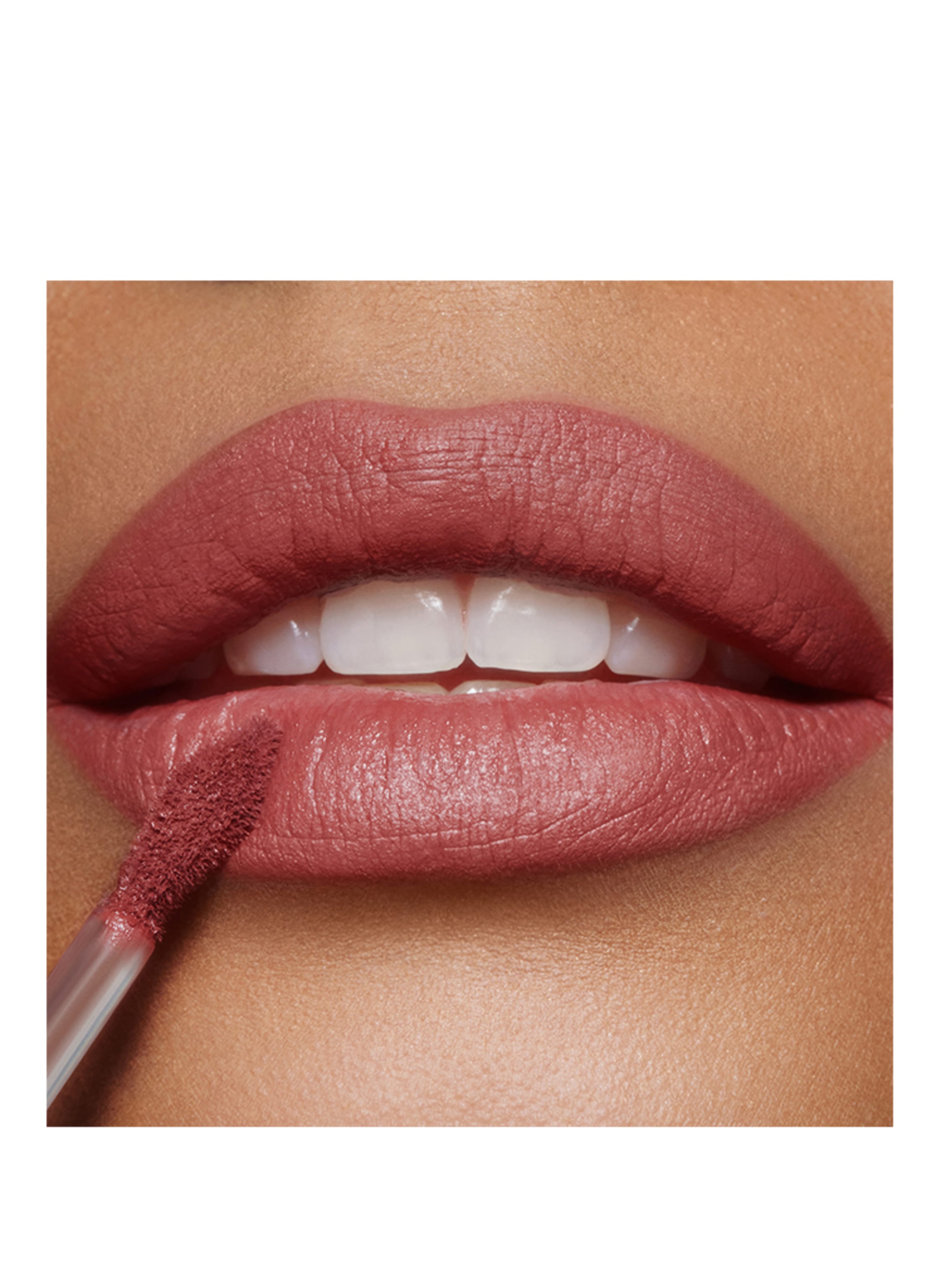 Thumbnail - Charlotte Tilbury Airbrush Flawless Lip Blur Liquid Lipstick