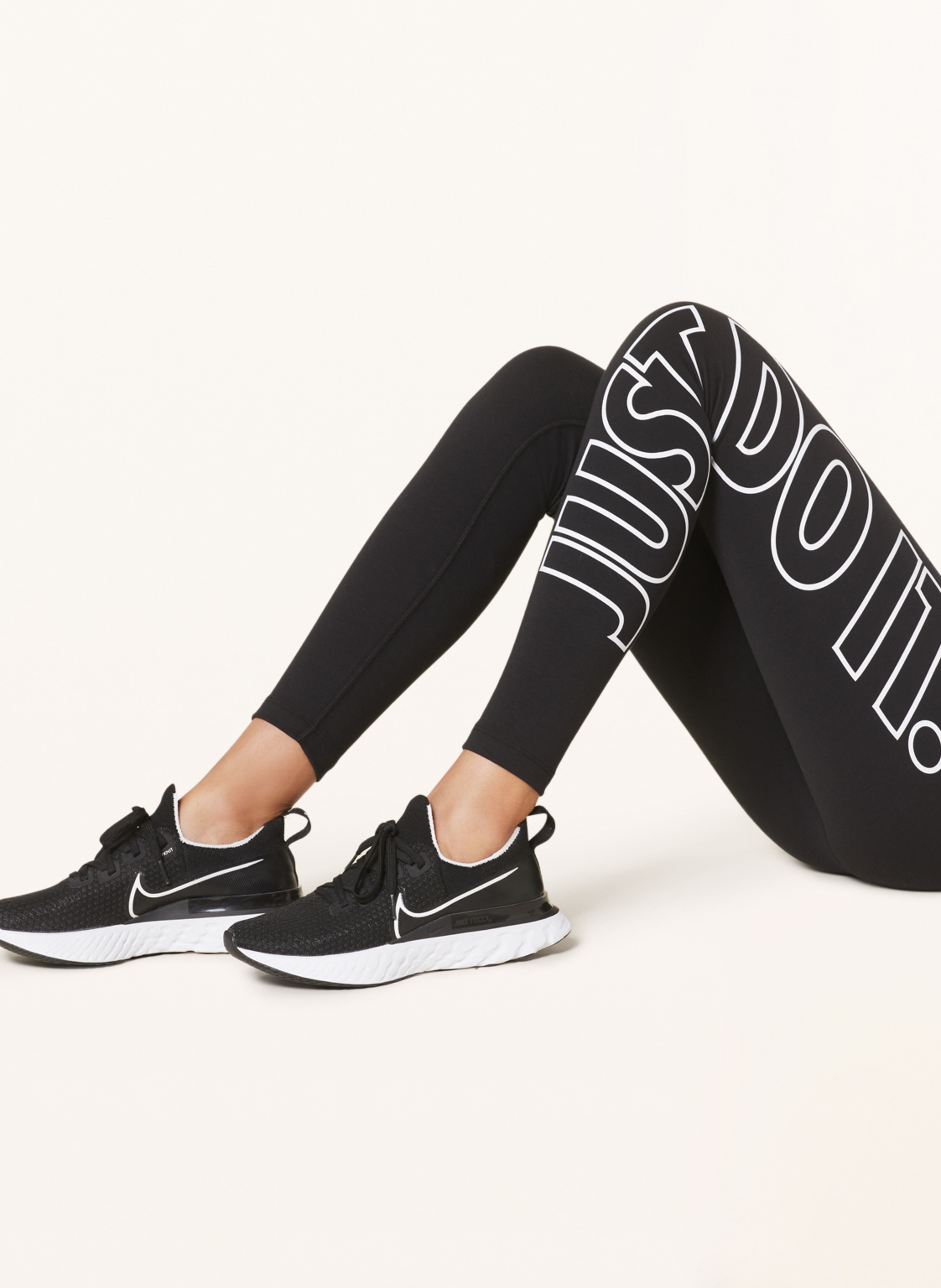 Nike Leggings Sportswear Classics schwarz – Bild 2