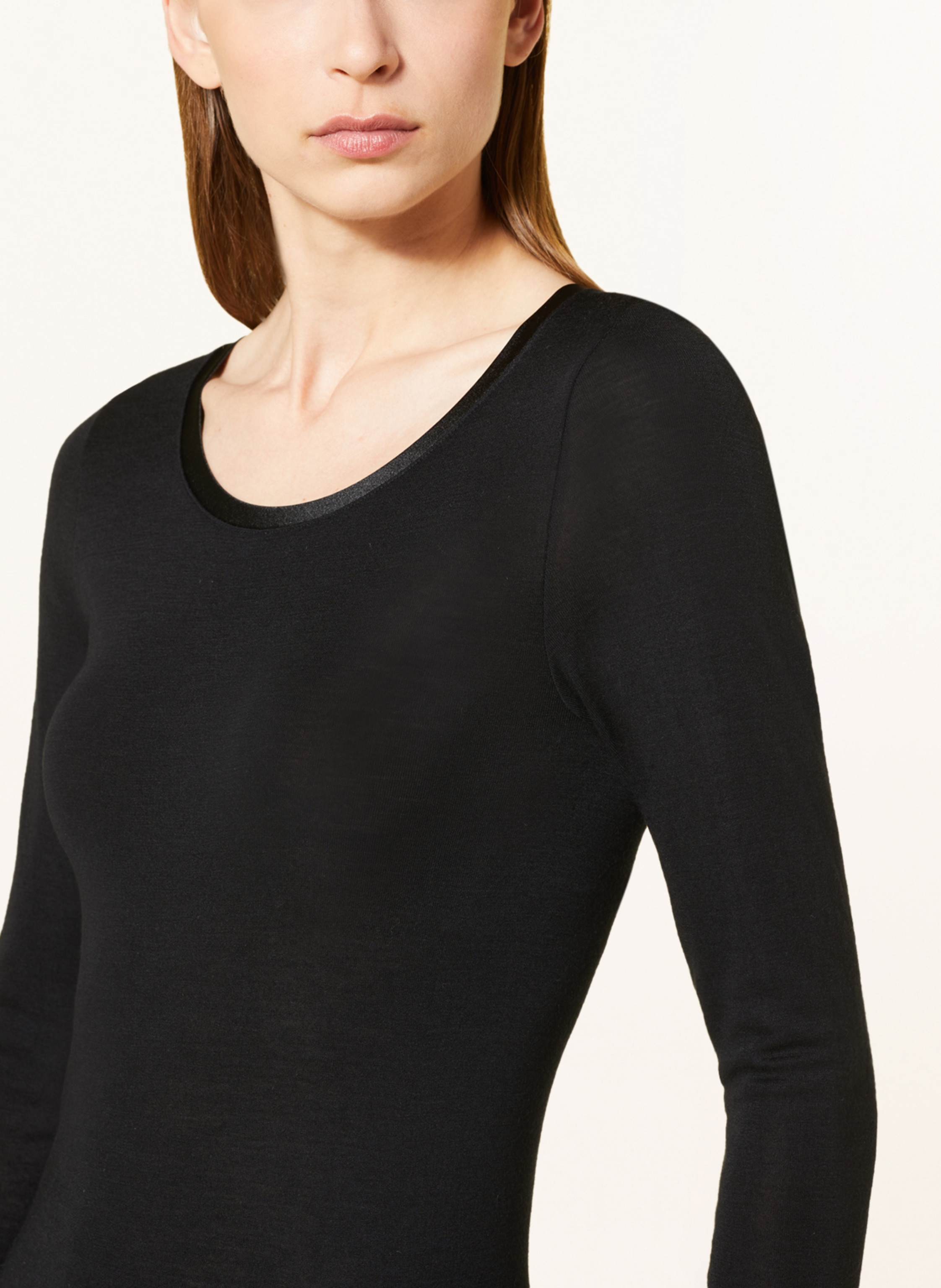 Thumbnail - Calida Lounge-Shirt True Confidence Mit Seide schwarz