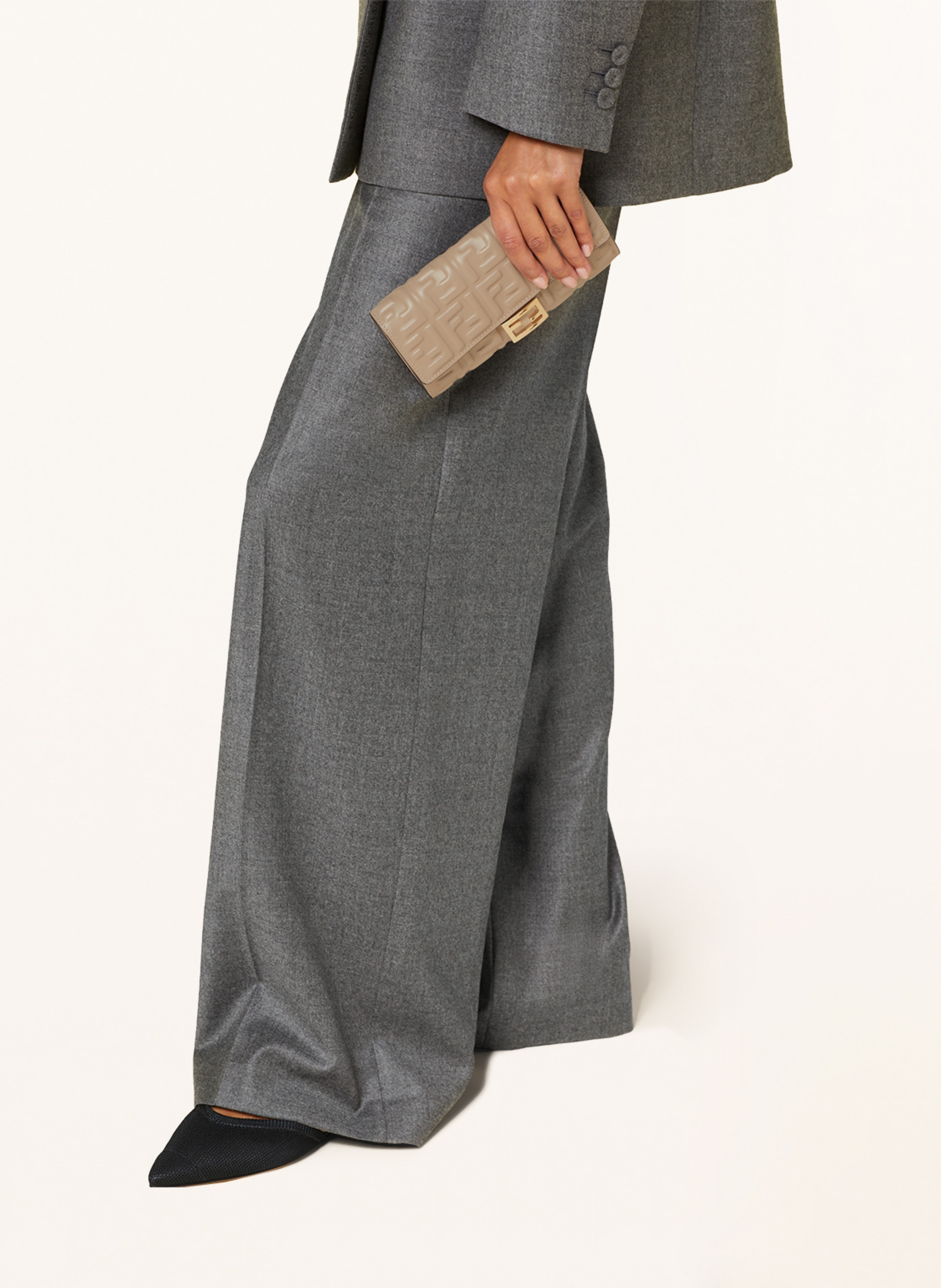 Thumbnail - Fendi Geldbörse Continent Zum Umhängen beige