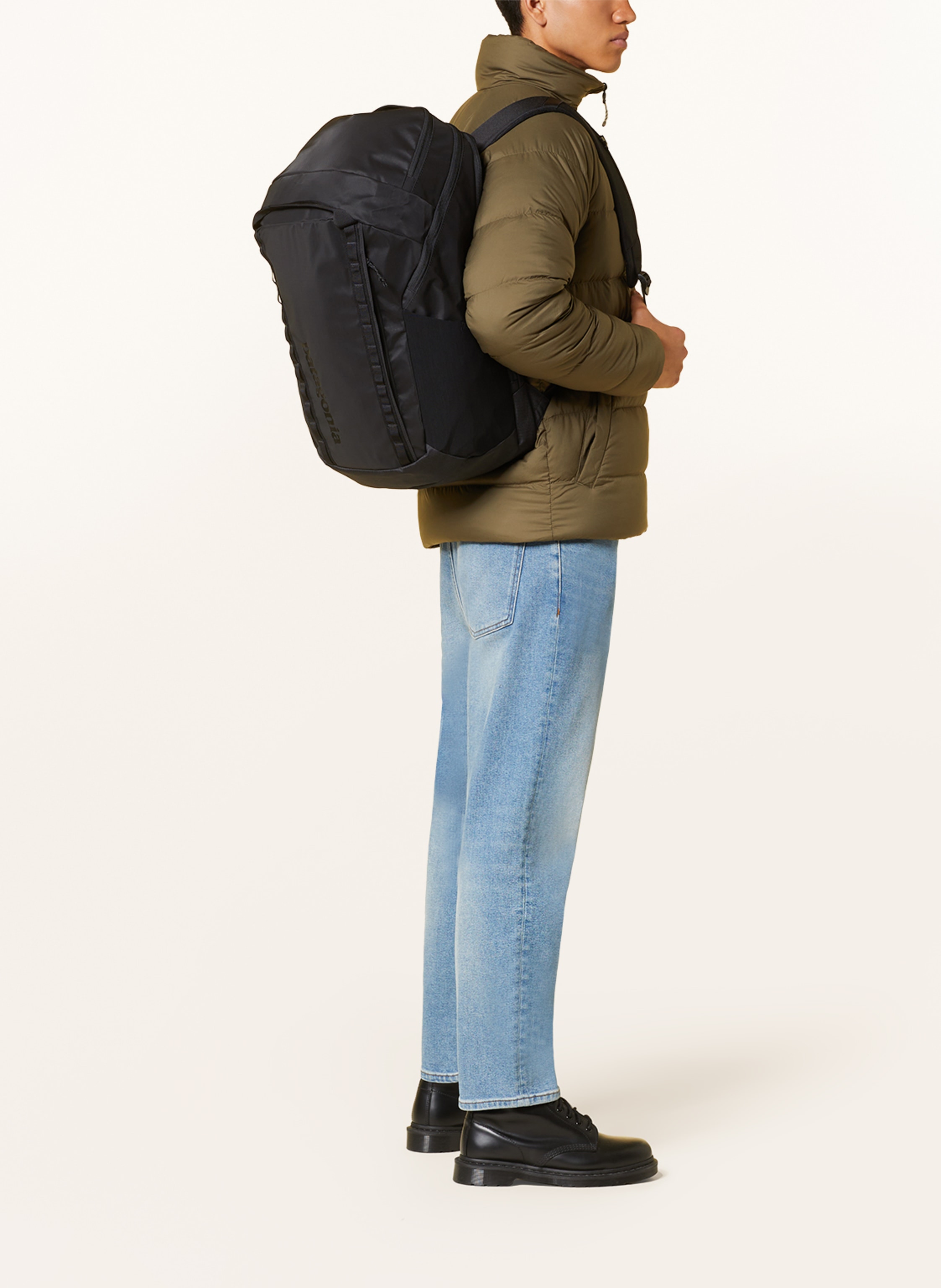 Thumbnail - Patagonia Rucksack Black Hole® 32 L Mit Laptop-Fach schwarz