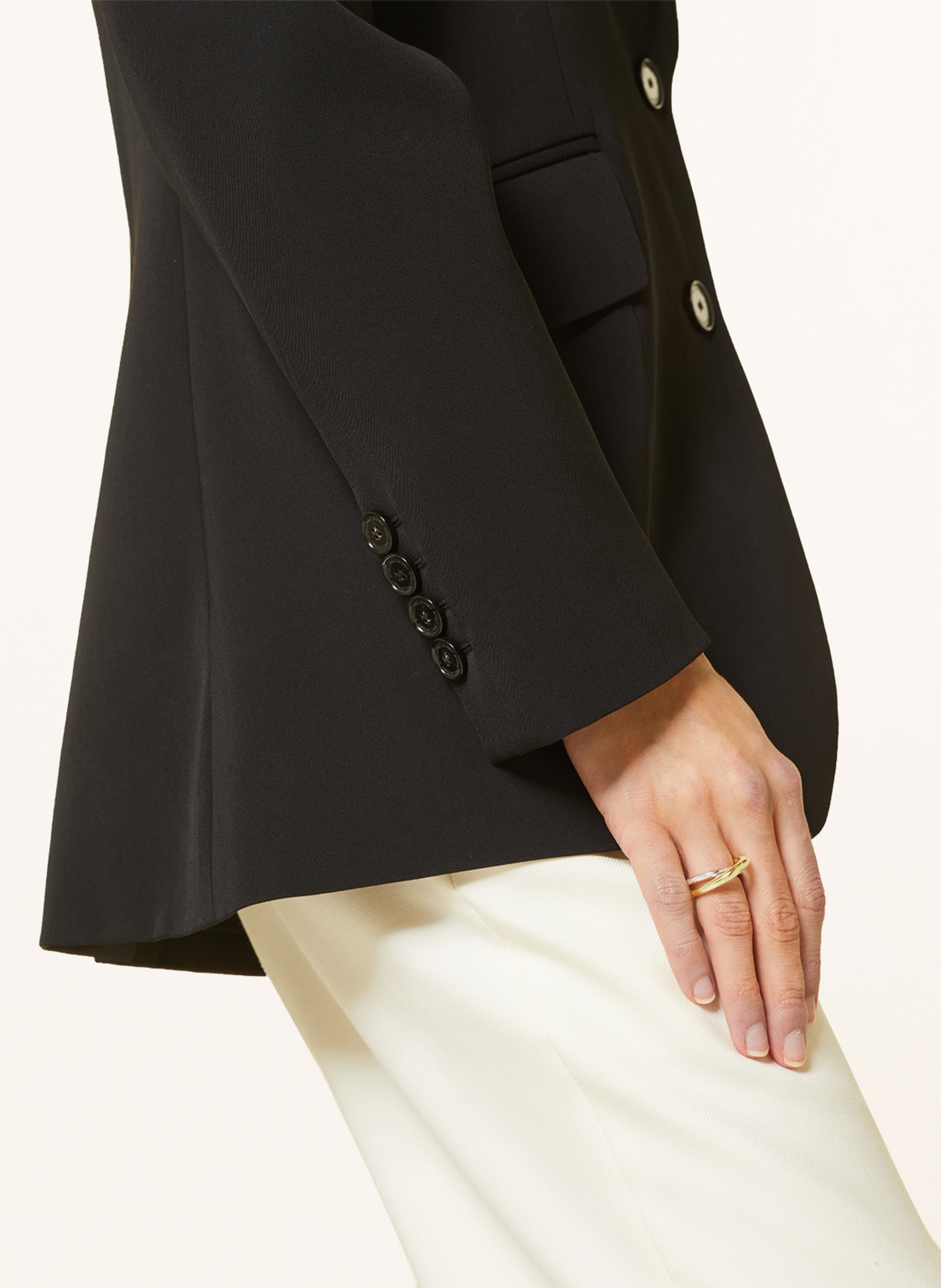 Thumbnail - Charlotte Chesnais Ring Bague Initial gold