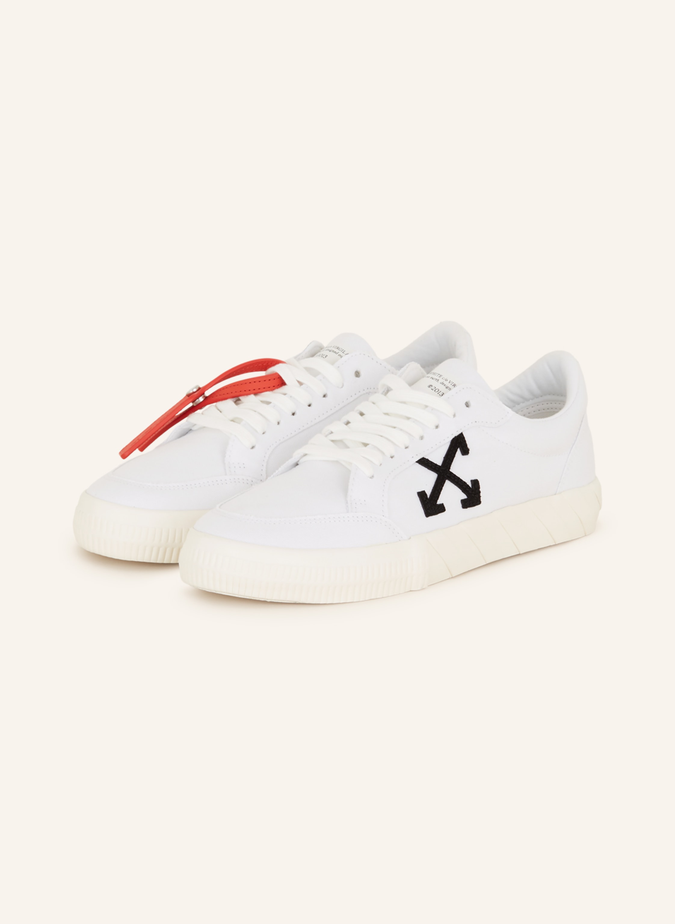 Off white low deals top vulcanized sneakers