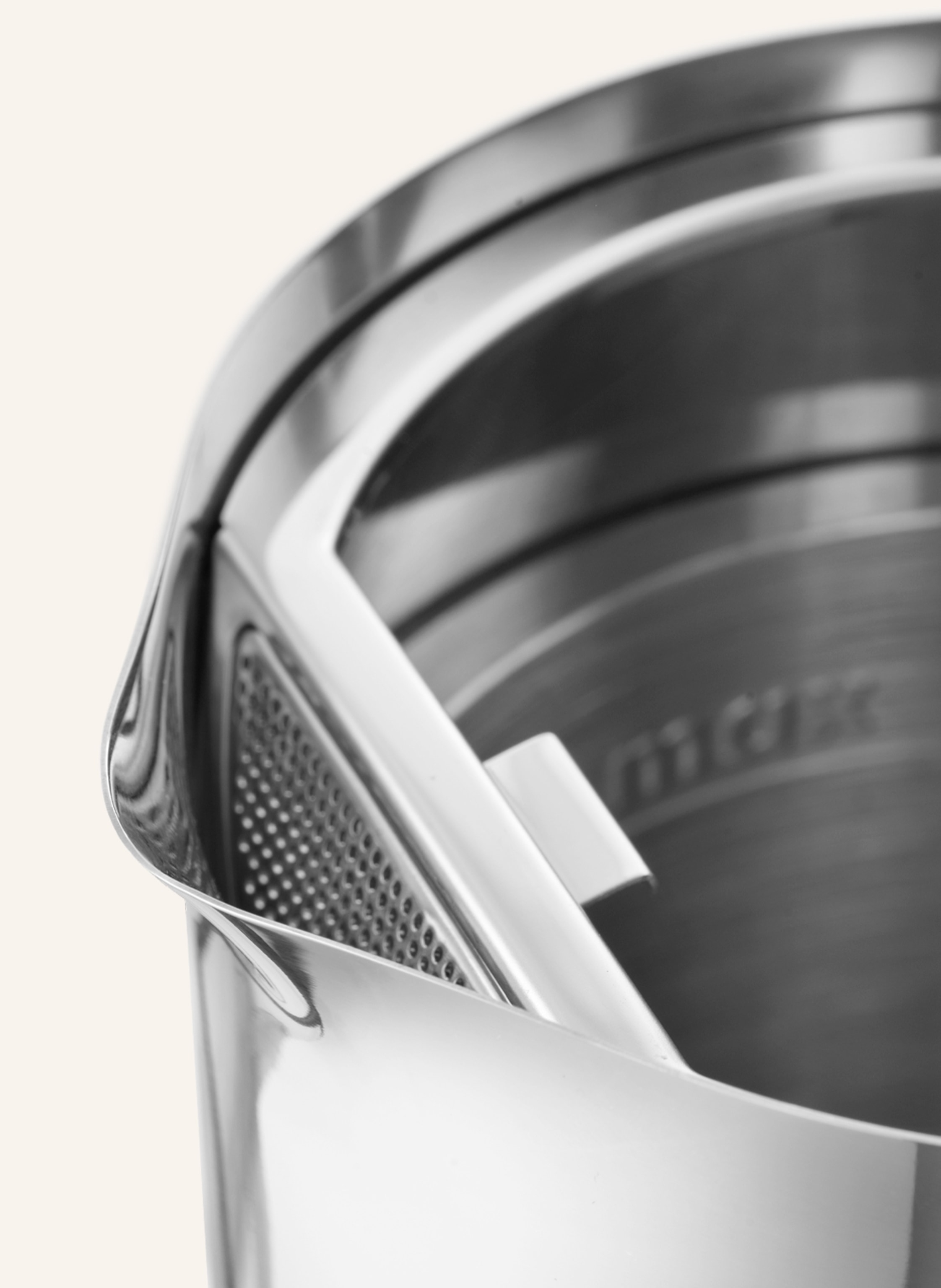 Thumbnail - Aarke Wasserkocher Kettle silber