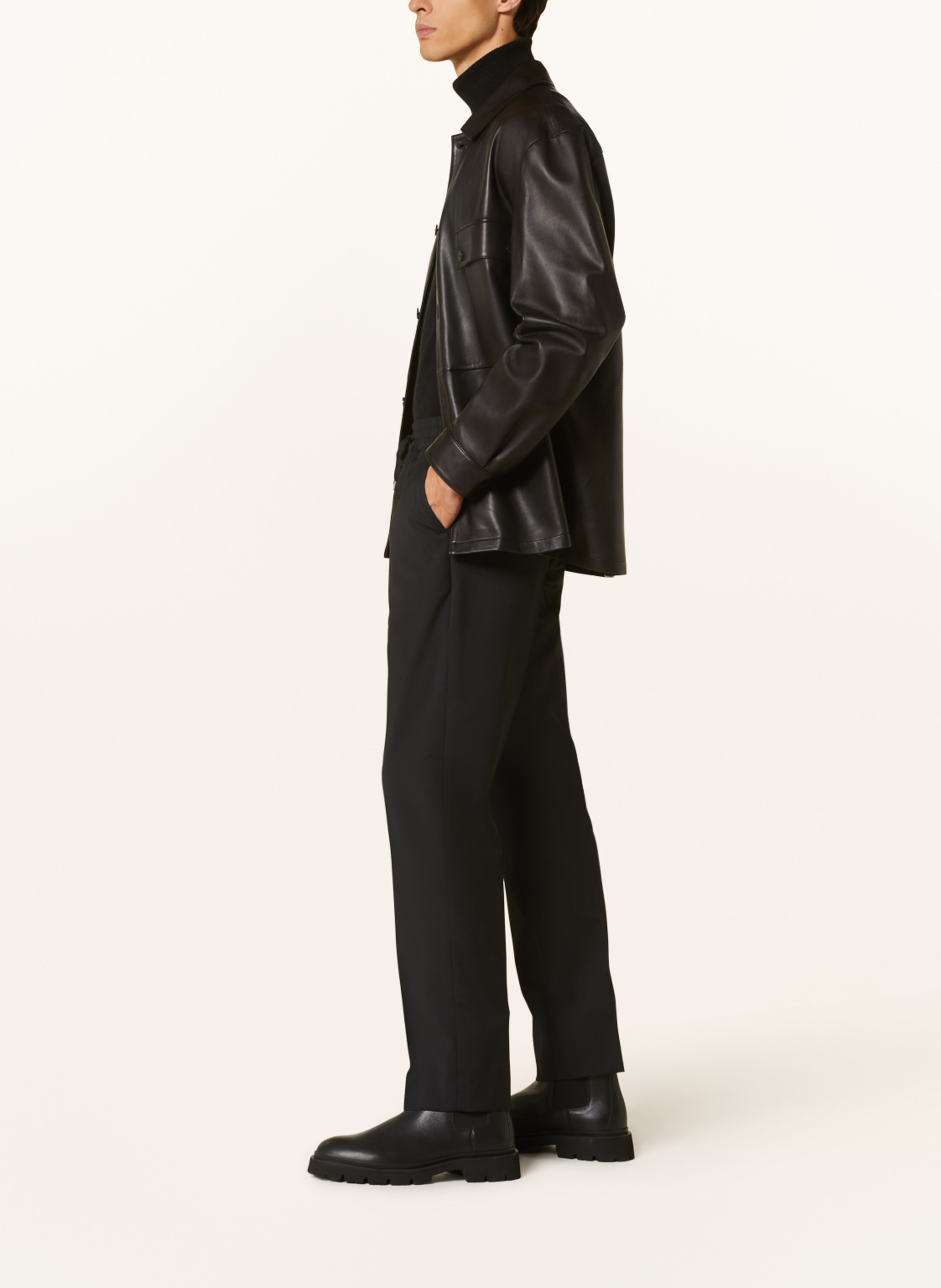 Thumbnail - Sandro Hose New Alpha Im Jogging-Stil Slim Fit schwarz