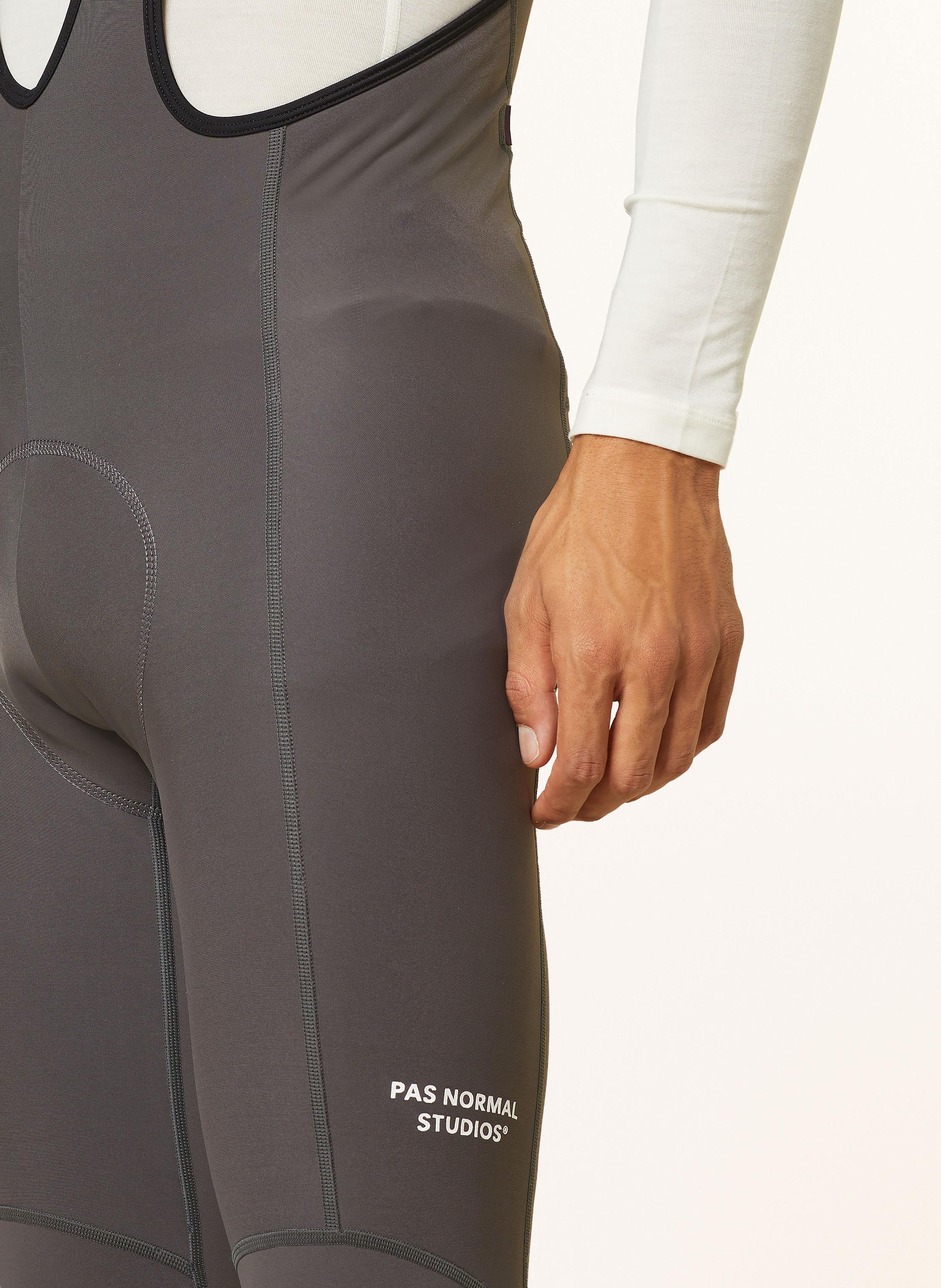 Thumbnail - Pas Normal Studios Radhose Essential Thermal Mit Trägern Und Gepolstertem Einsatz grau