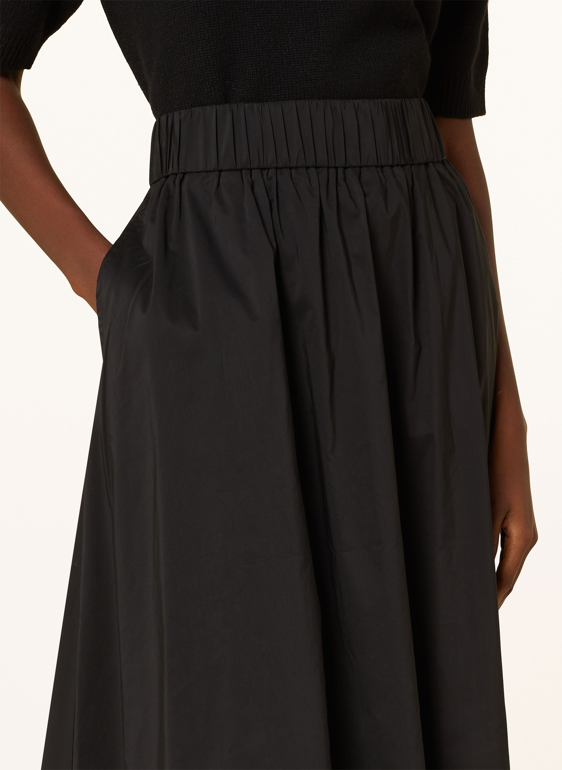 Thumbnail - Neo Noir Rock Yara schwarz