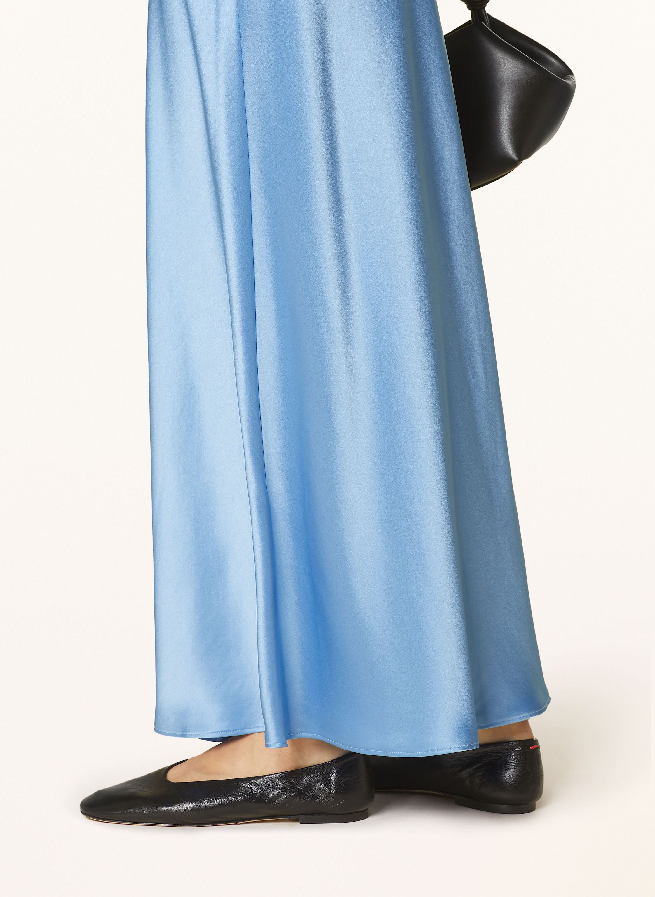 Thumbnail - Mrs & Hugs Satinrock blau