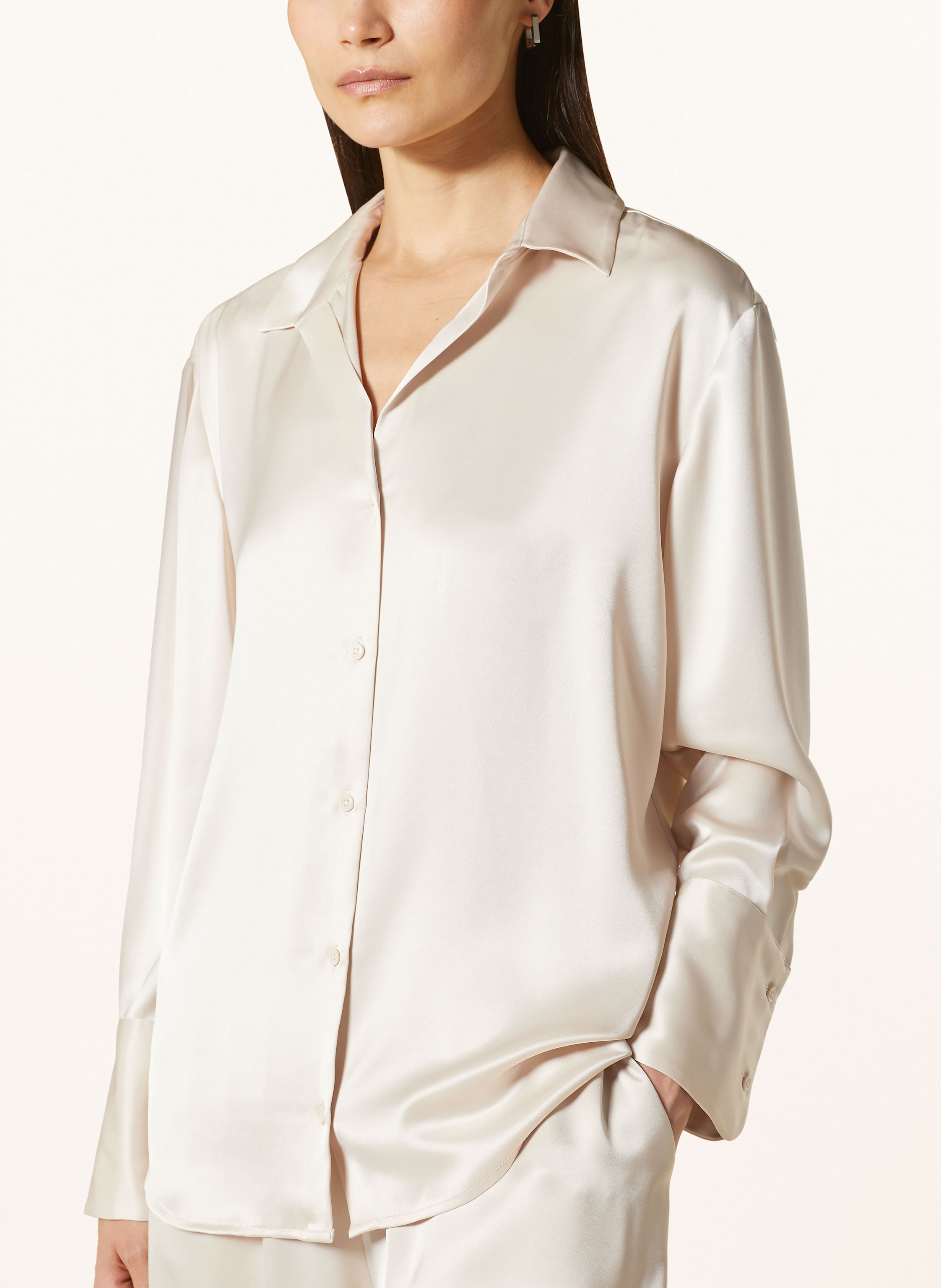 Thumbnail - Mrs & Hugs Satinbluse beige