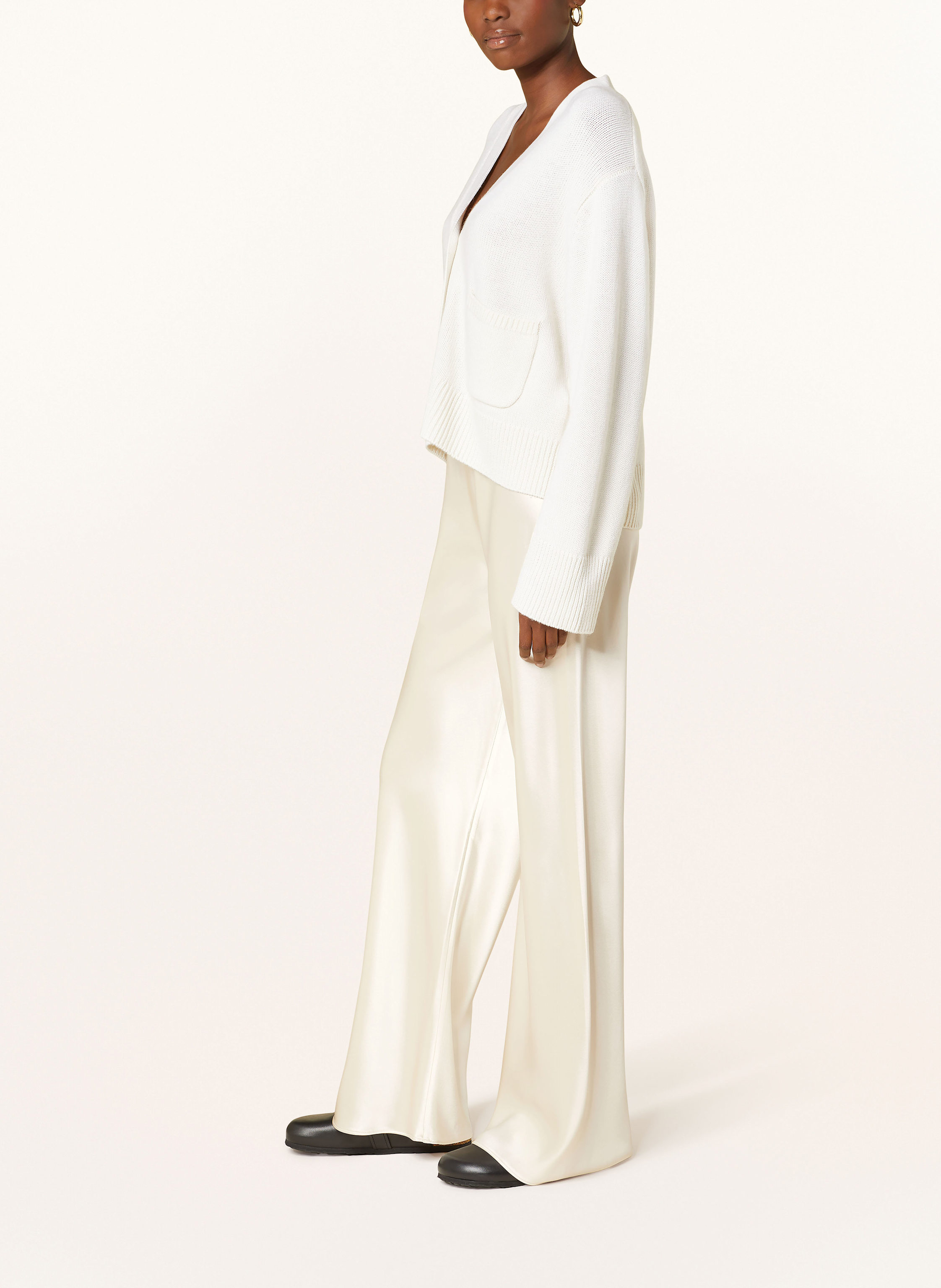 Thumbnail - Almada Label Satinhose Bias beige