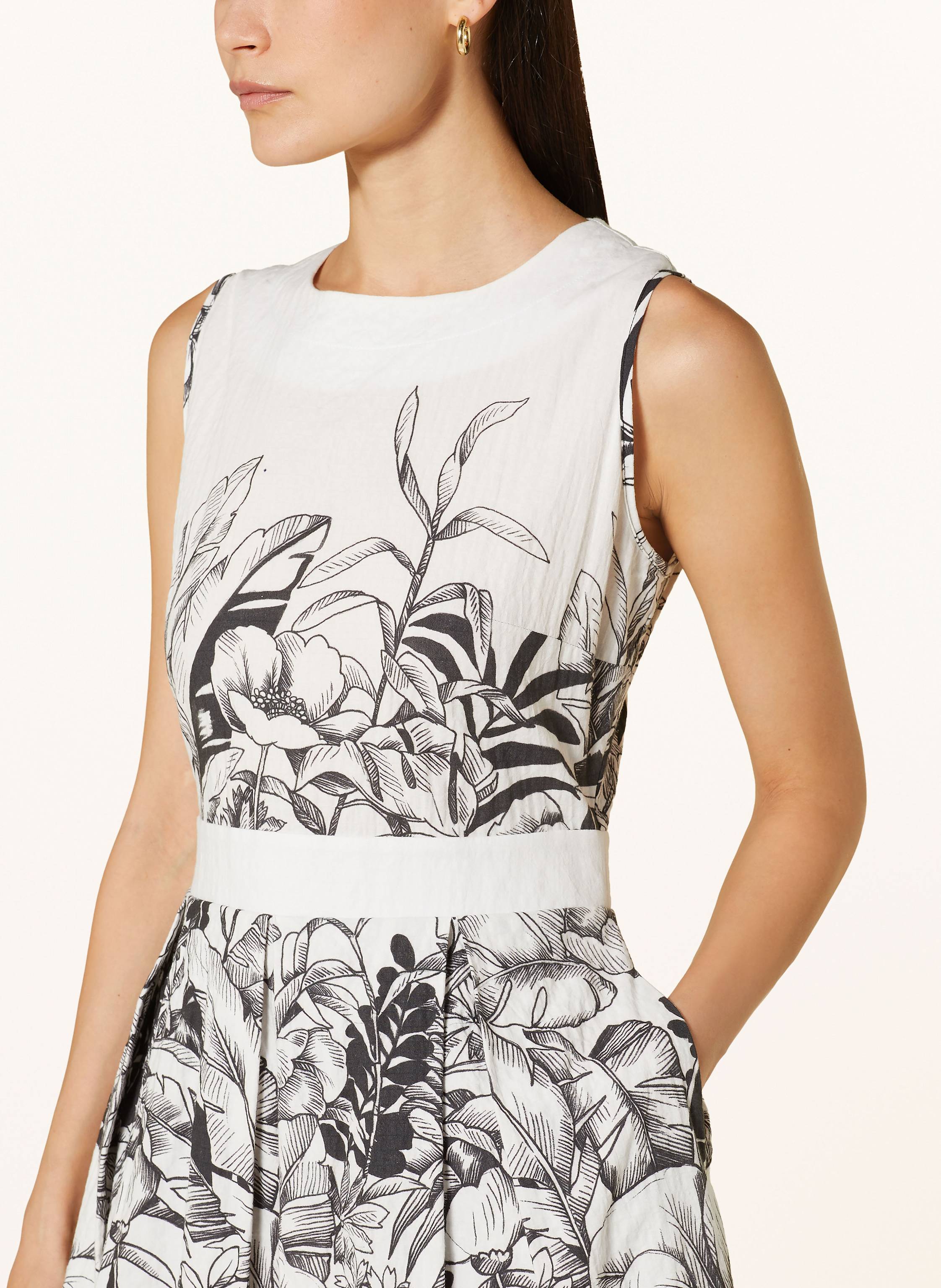 Thumbnail - Anna's Kleid weiss