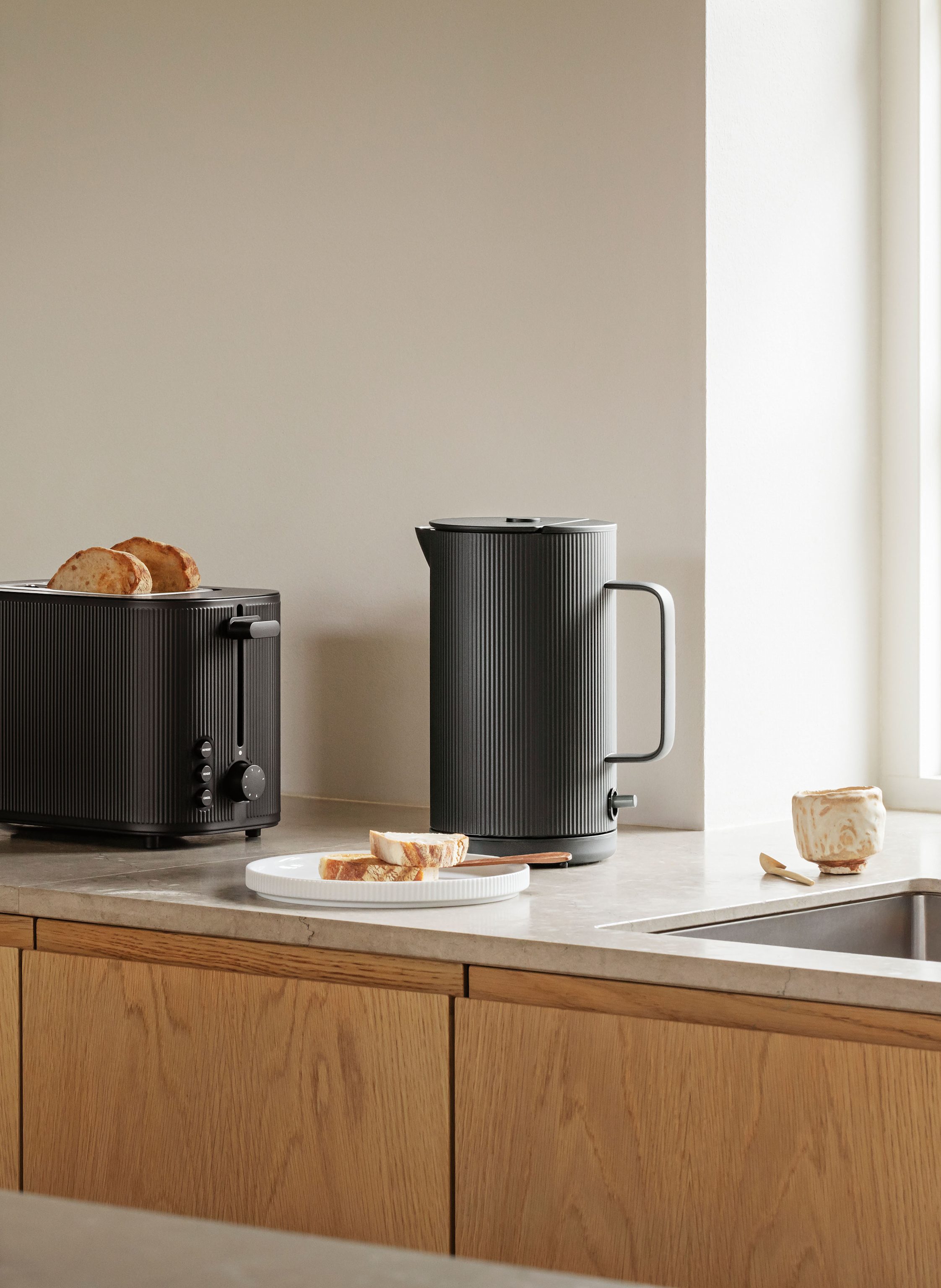 Thumbnail - Georg Jensen Wasserkocher Bernadotte schwarz