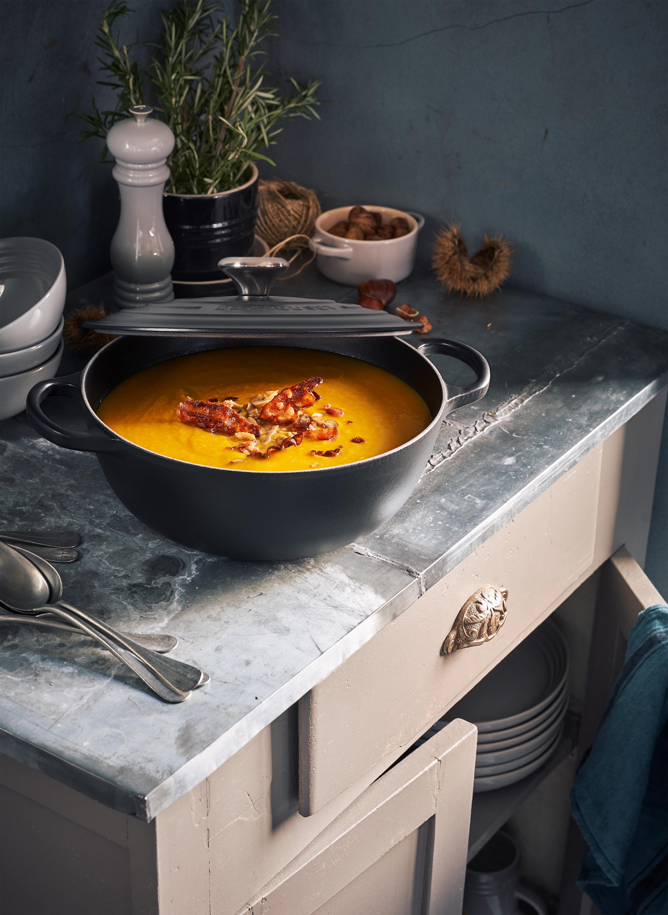 Thumbnail - Le Creuset Bräter Signature schwarz