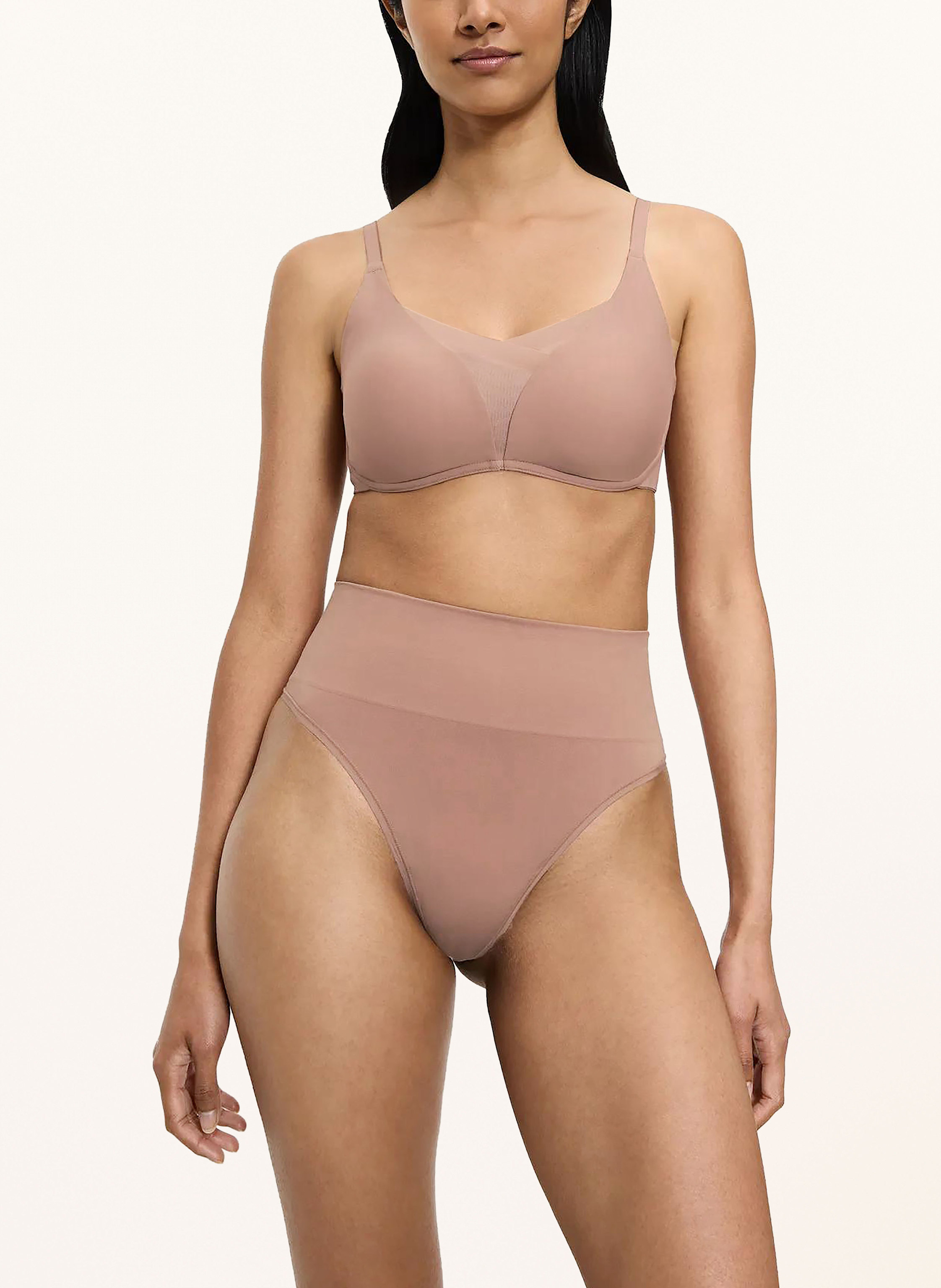 Thumbnail - Triumph Shape-String Soft Sculpt beige