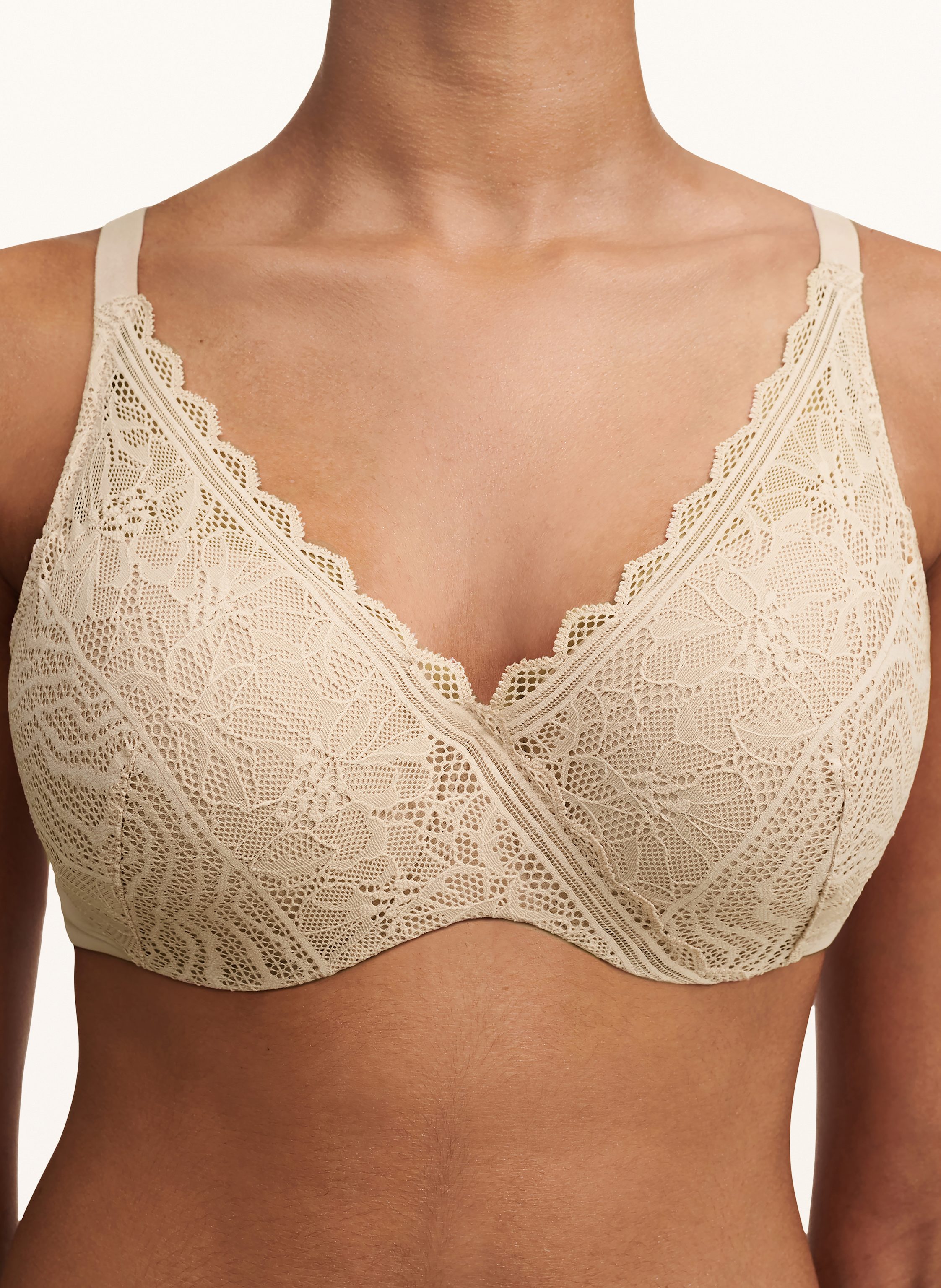 Thumbnail - Chantelle Bügel-Bh Floral Touch beige