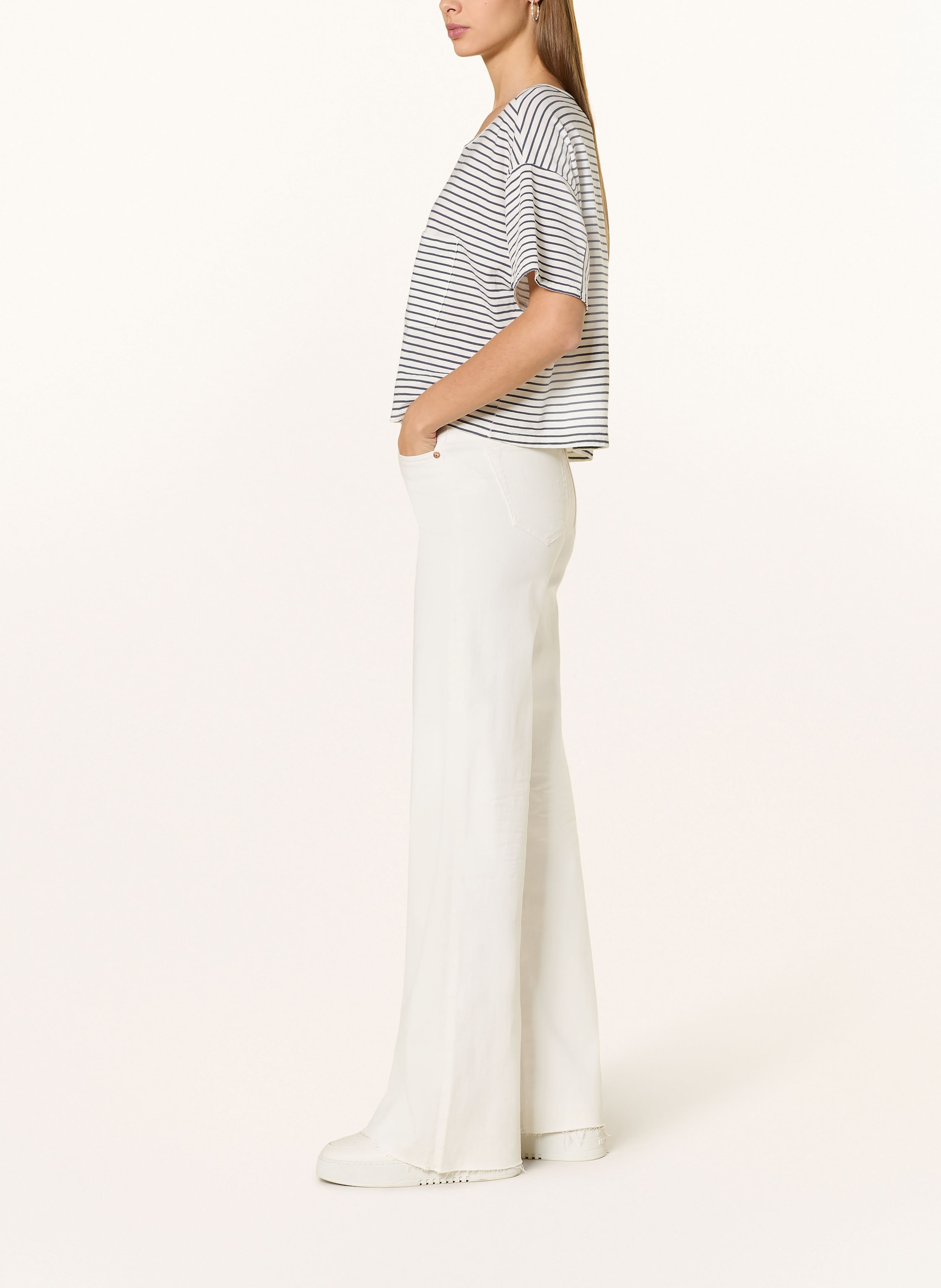 Thumbnail - True Religion Flared Jeans Mija weiss