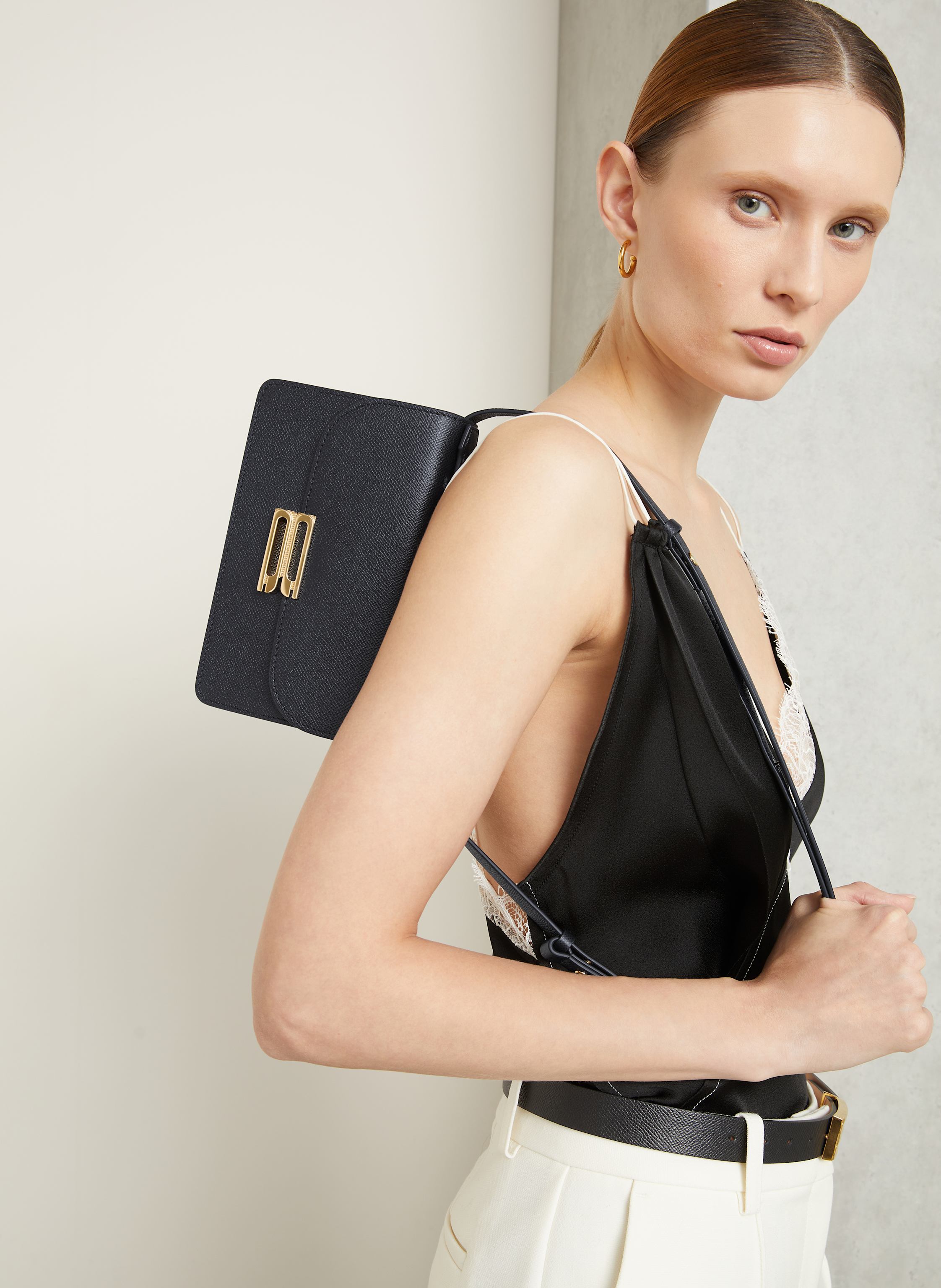 Thumbnail - Victoria Beckham Umhängetasche Dorian Mini schwarz