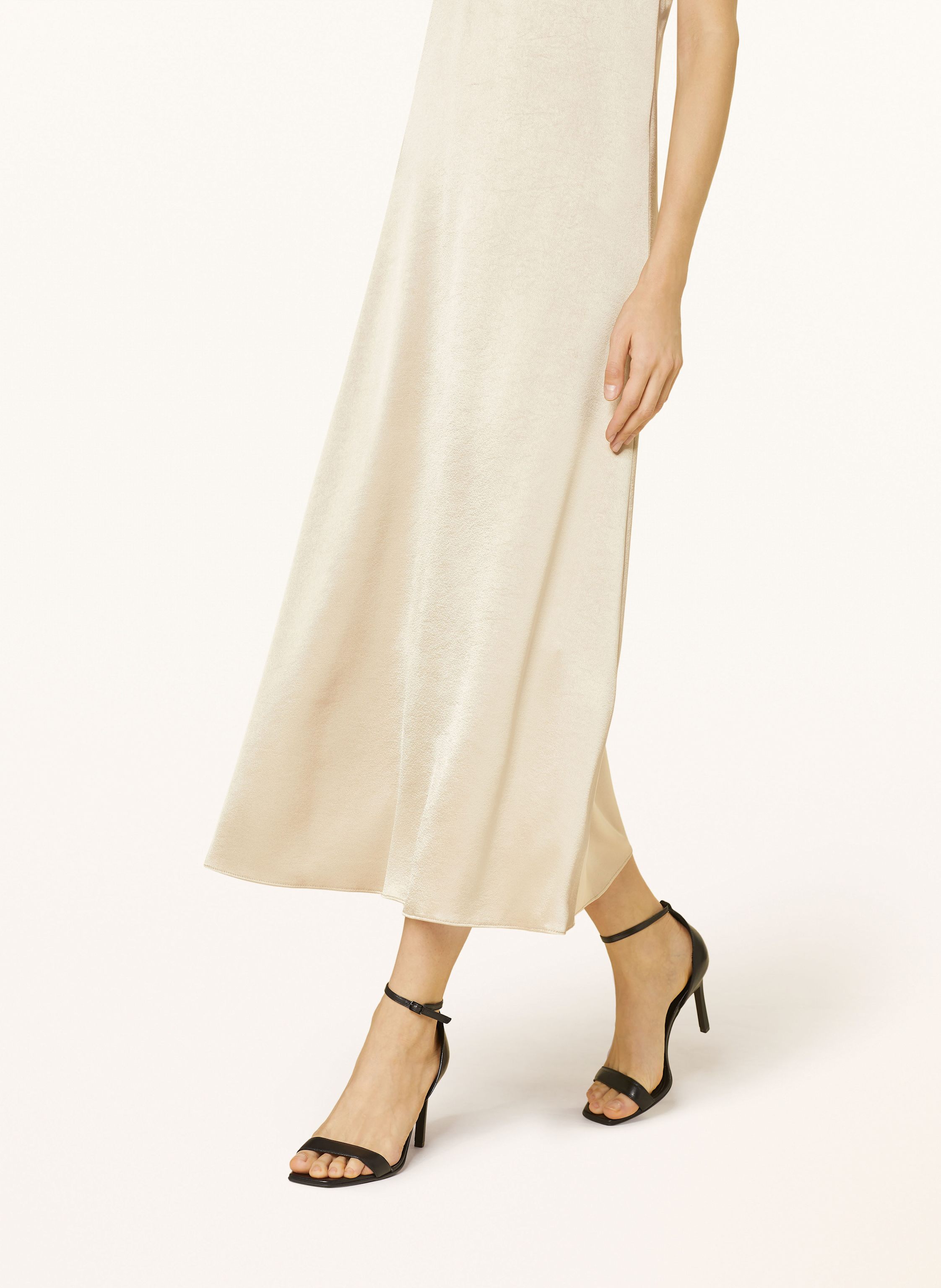 Thumbnail - Riani Satinkleid gold