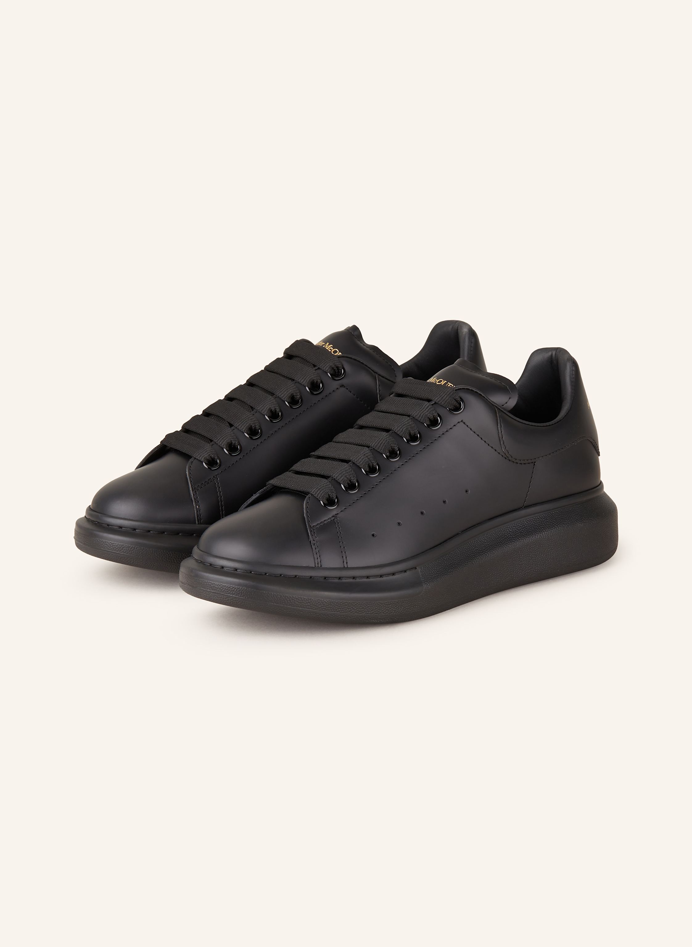 Alexander mcqueen sneakers triple black store