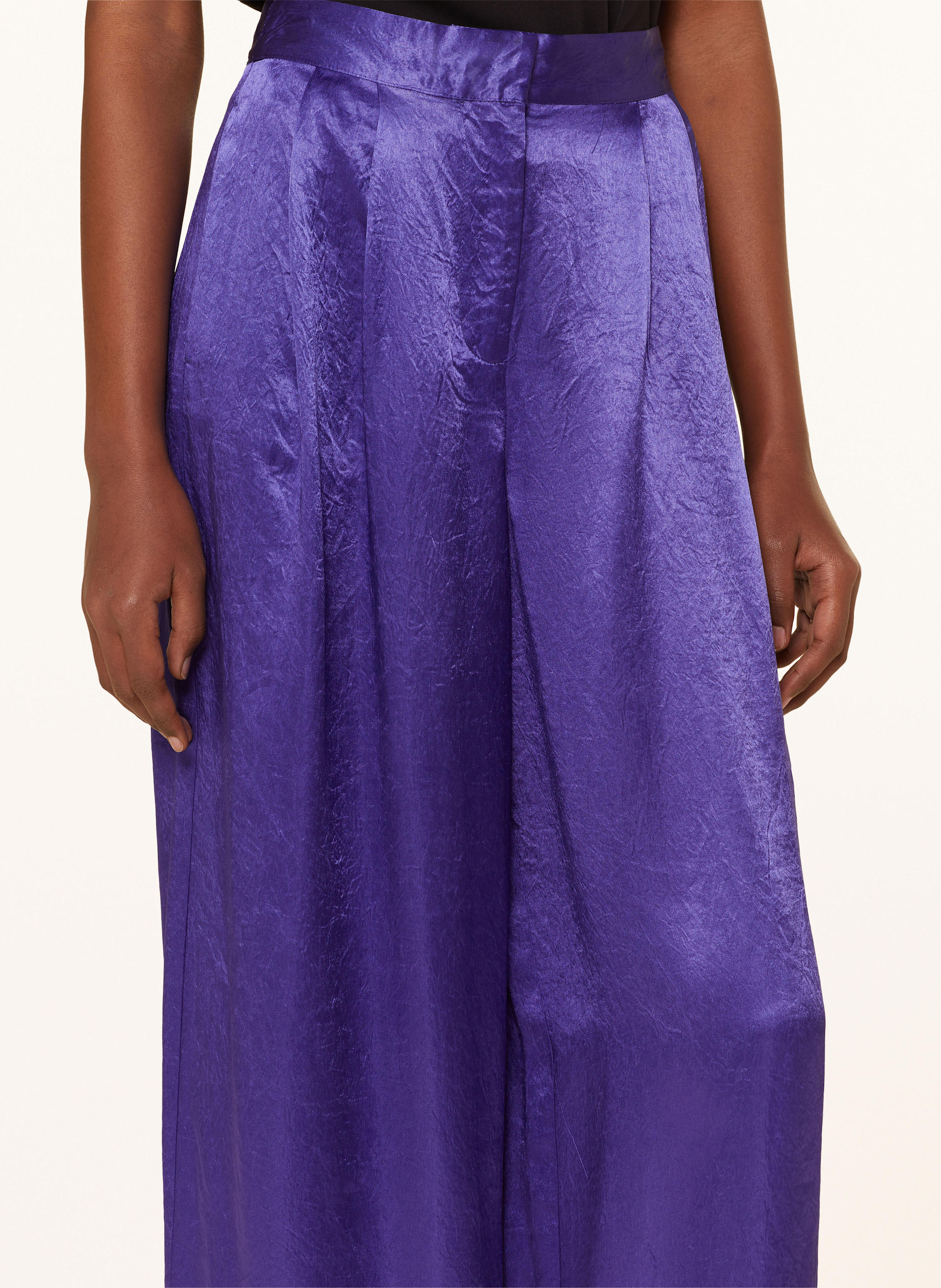 Thumbnail - Selected Femme Marlenehose Aus Satin lila