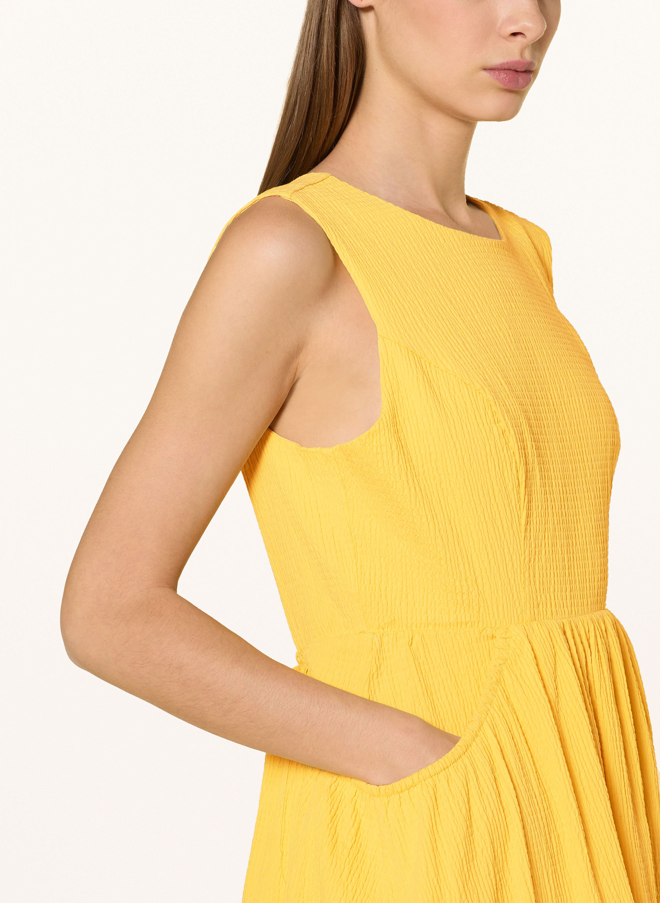 Thumbnail - Selected Femme Kleid Mit Cut-Out gelb