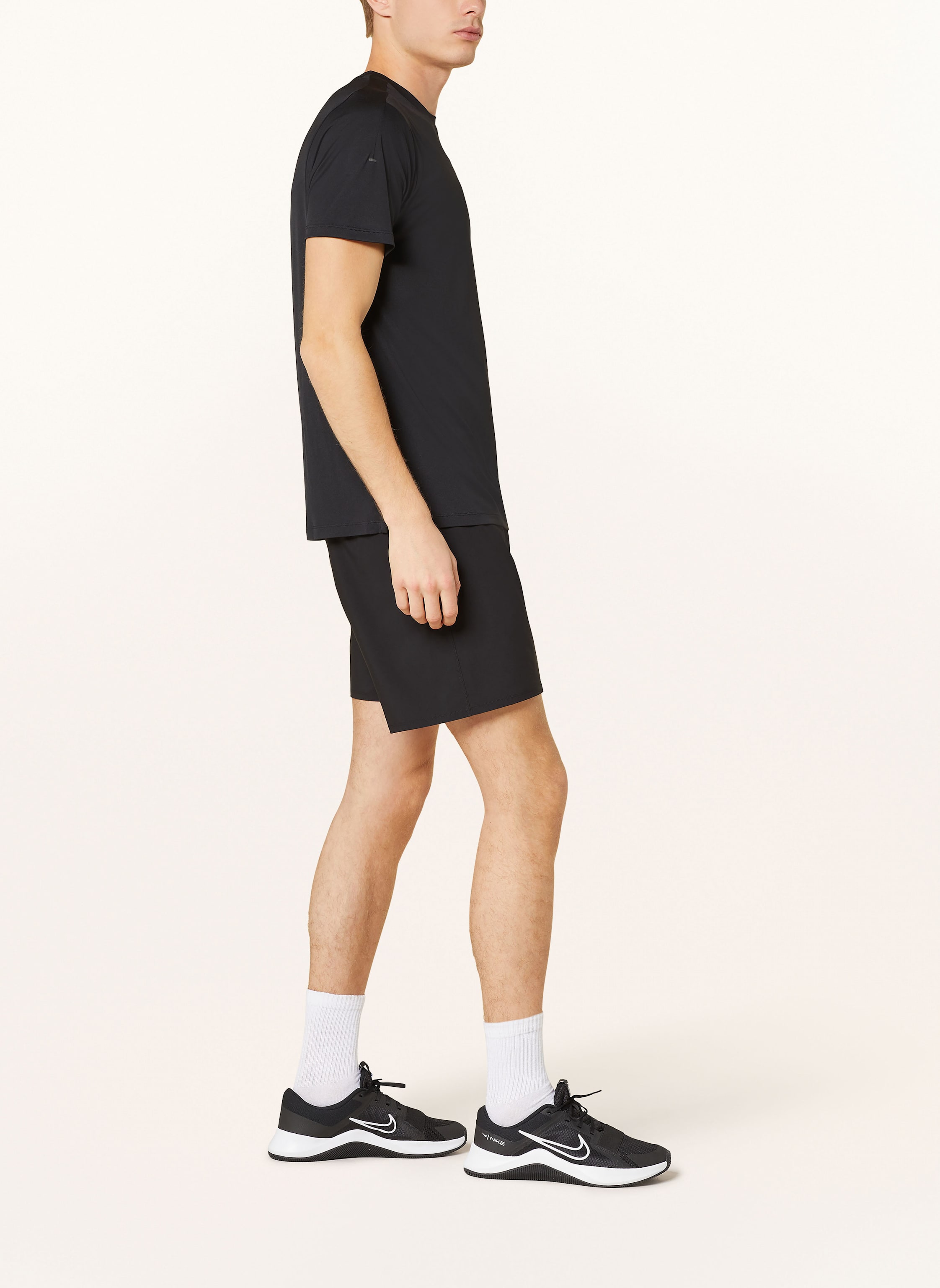 Thumbnail - Vuori 2-in1-Trainingsshort Quality Run schwarz