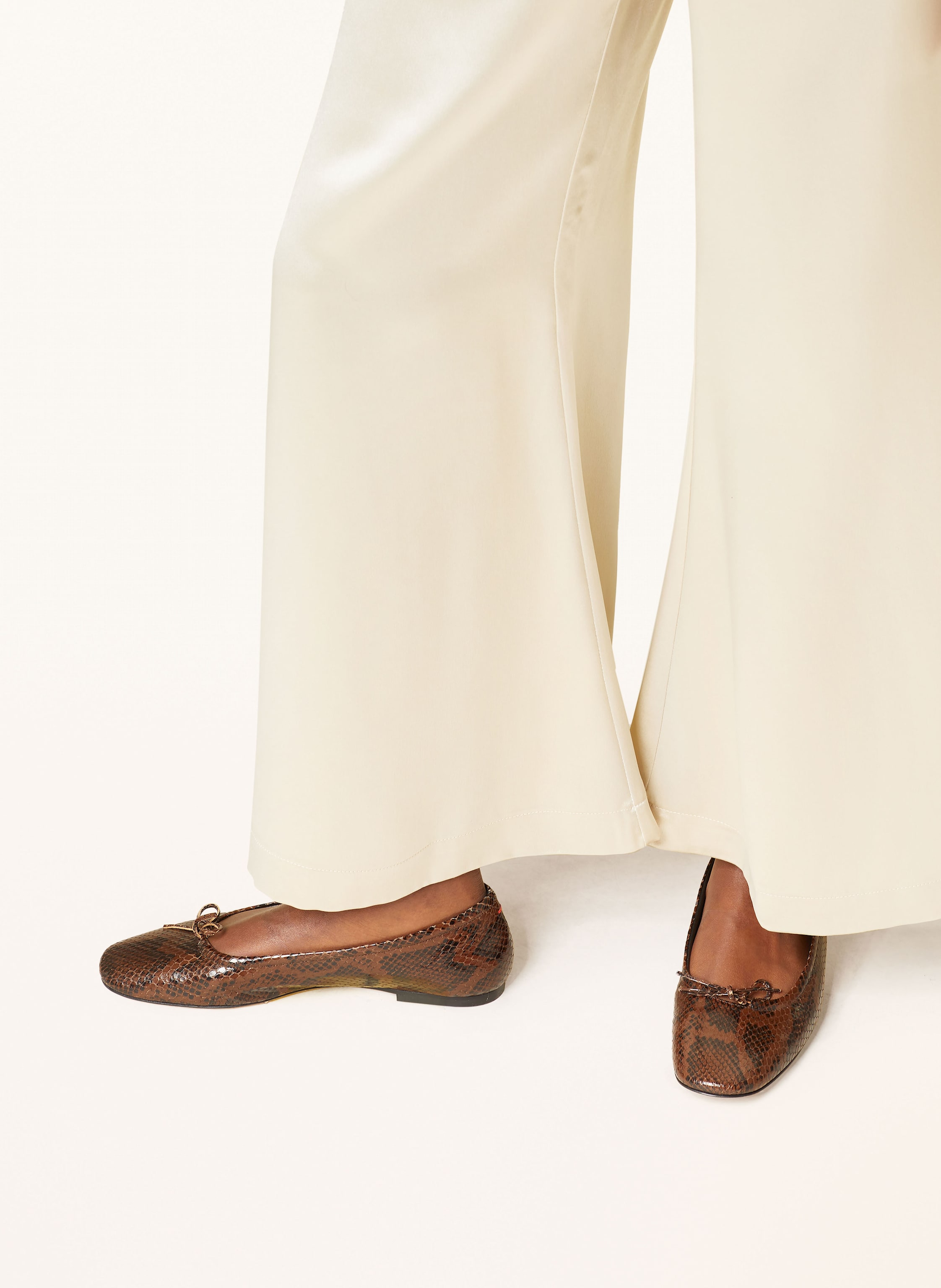 Thumbnail - By Malene Birger Marlenehose Lucee Aus Satin beige