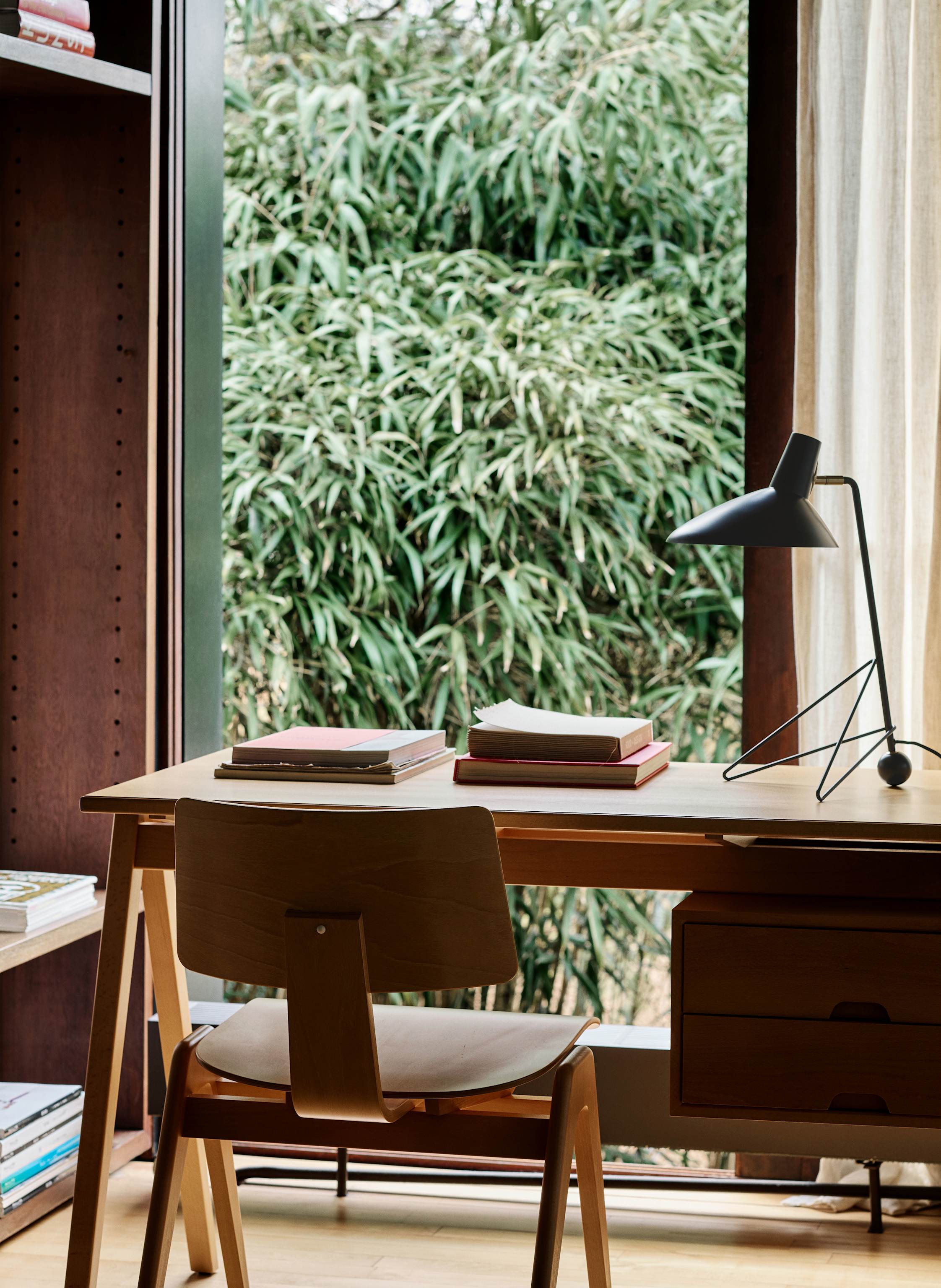 Thumbnail - &Tradition Tischleuchte Tripod hm9 schwarz