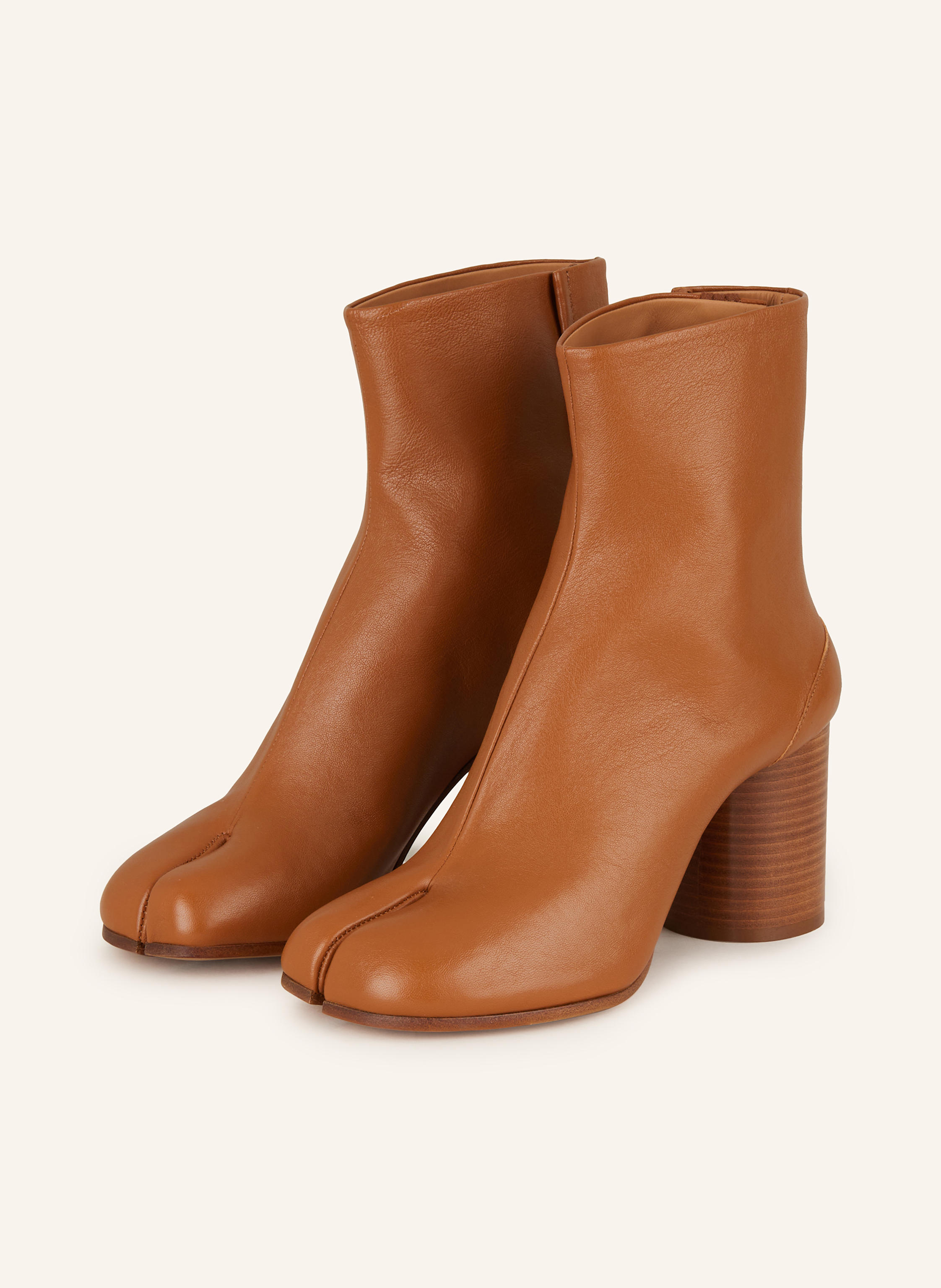 Maison Margiela Ankle boots TABI in brown