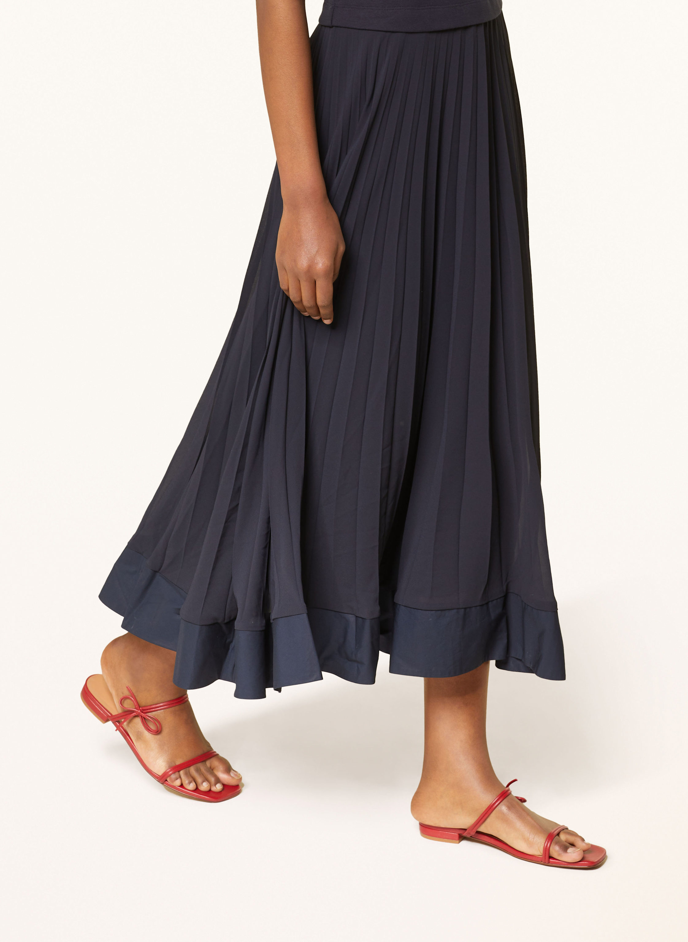 Thumbnail - Claudie Pierlot Kleid Mit Plissees blau