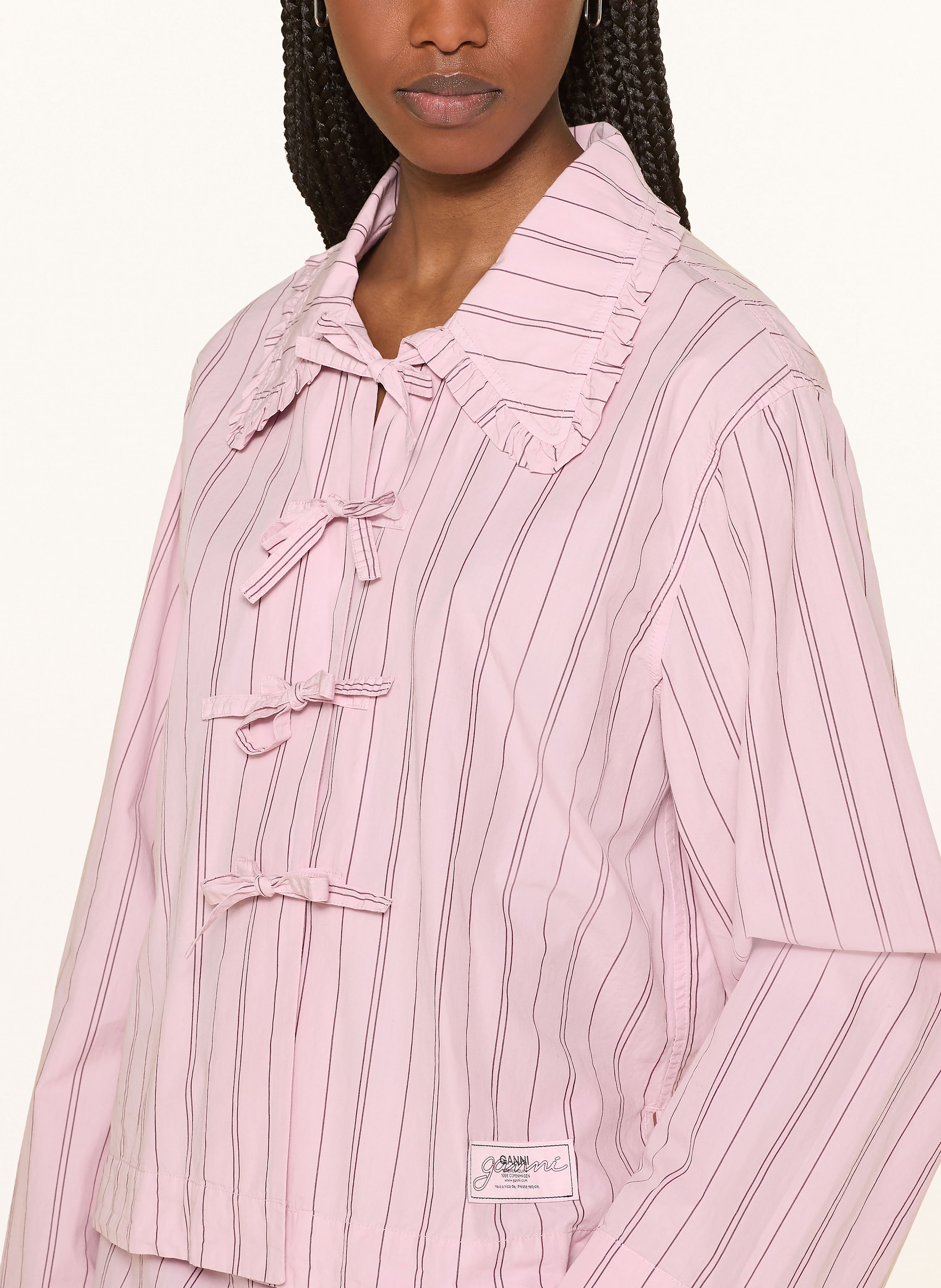 Thumbnail - Ganni Bluse Mit Rüschen rosa