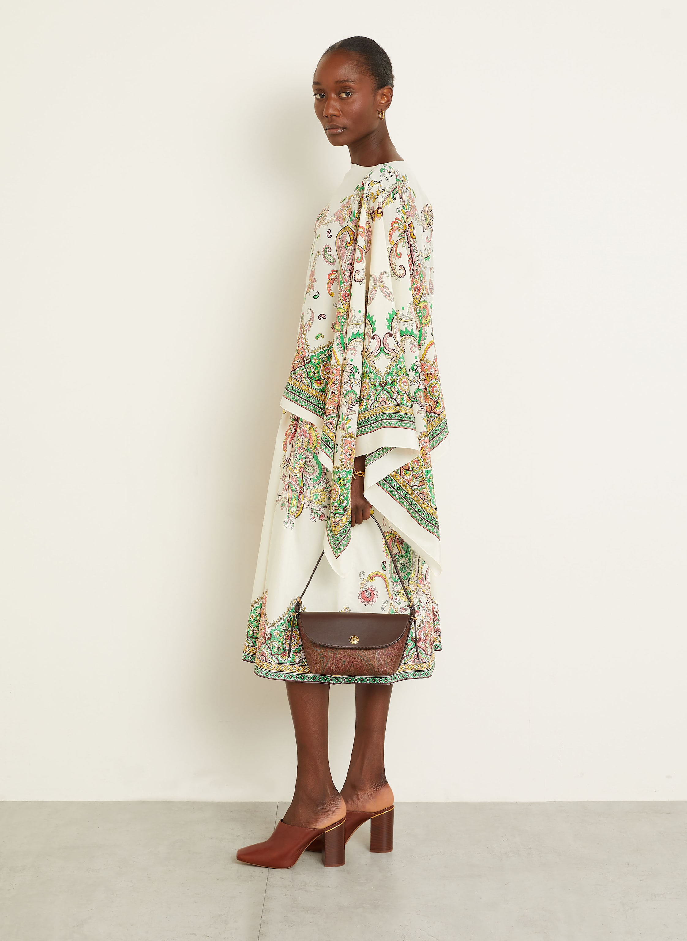 Thumbnail - Etro Rock beige