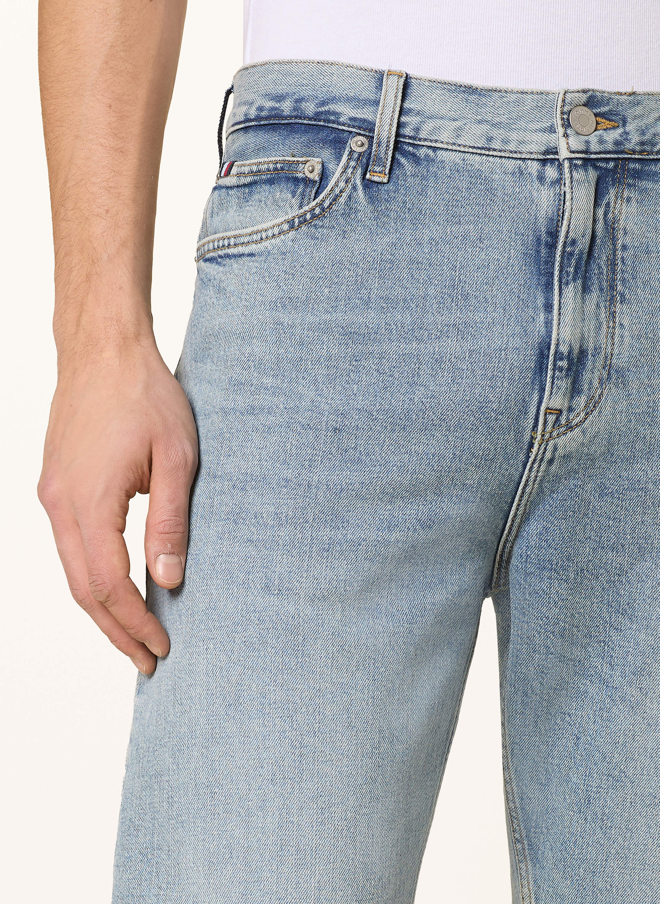 Thumbnail - Tommy Hilfiger Jeans Regular Fit blau