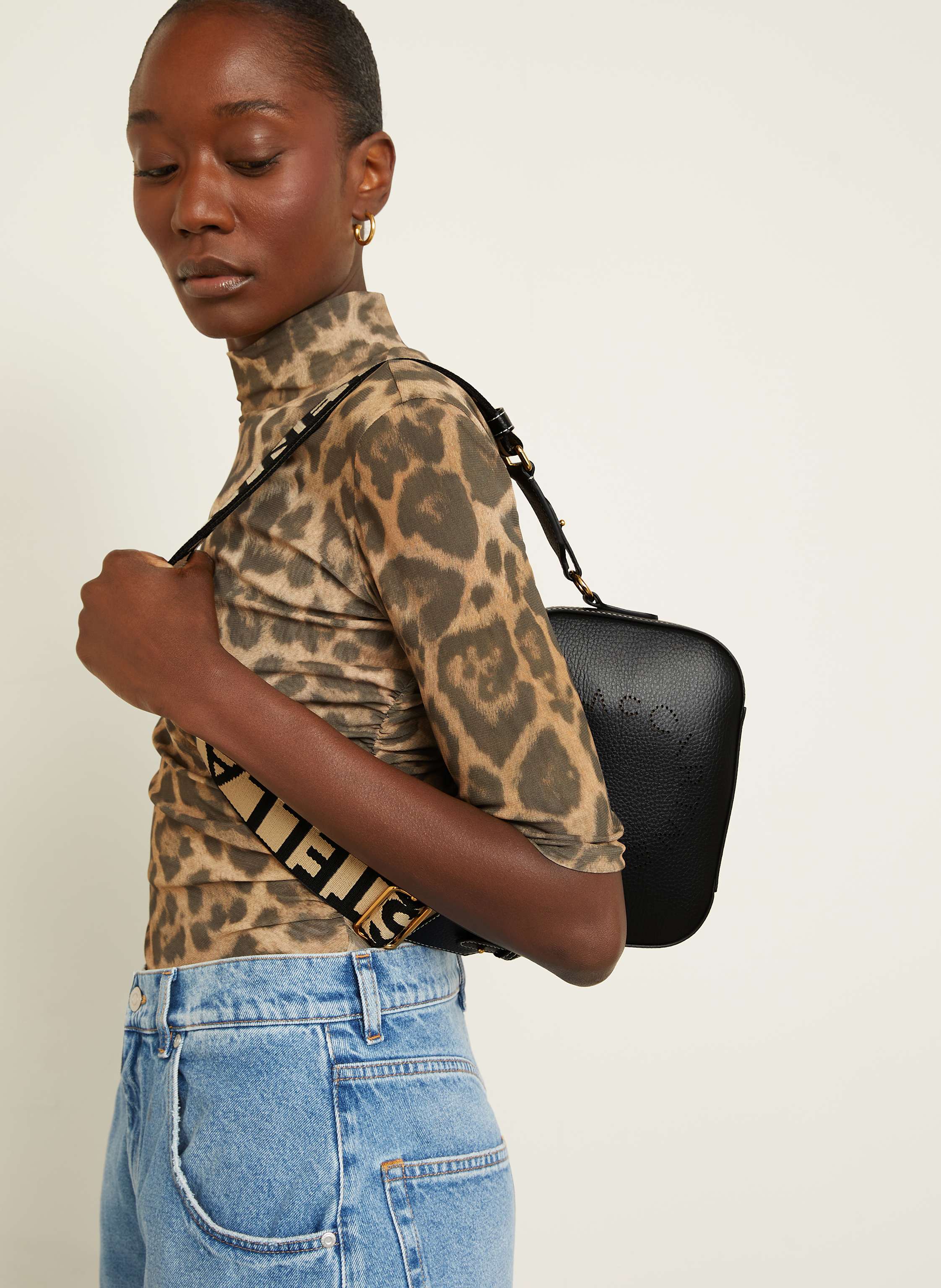 Thumbnail - Stella Mccartney Umhängetasche Logo Small schwarz