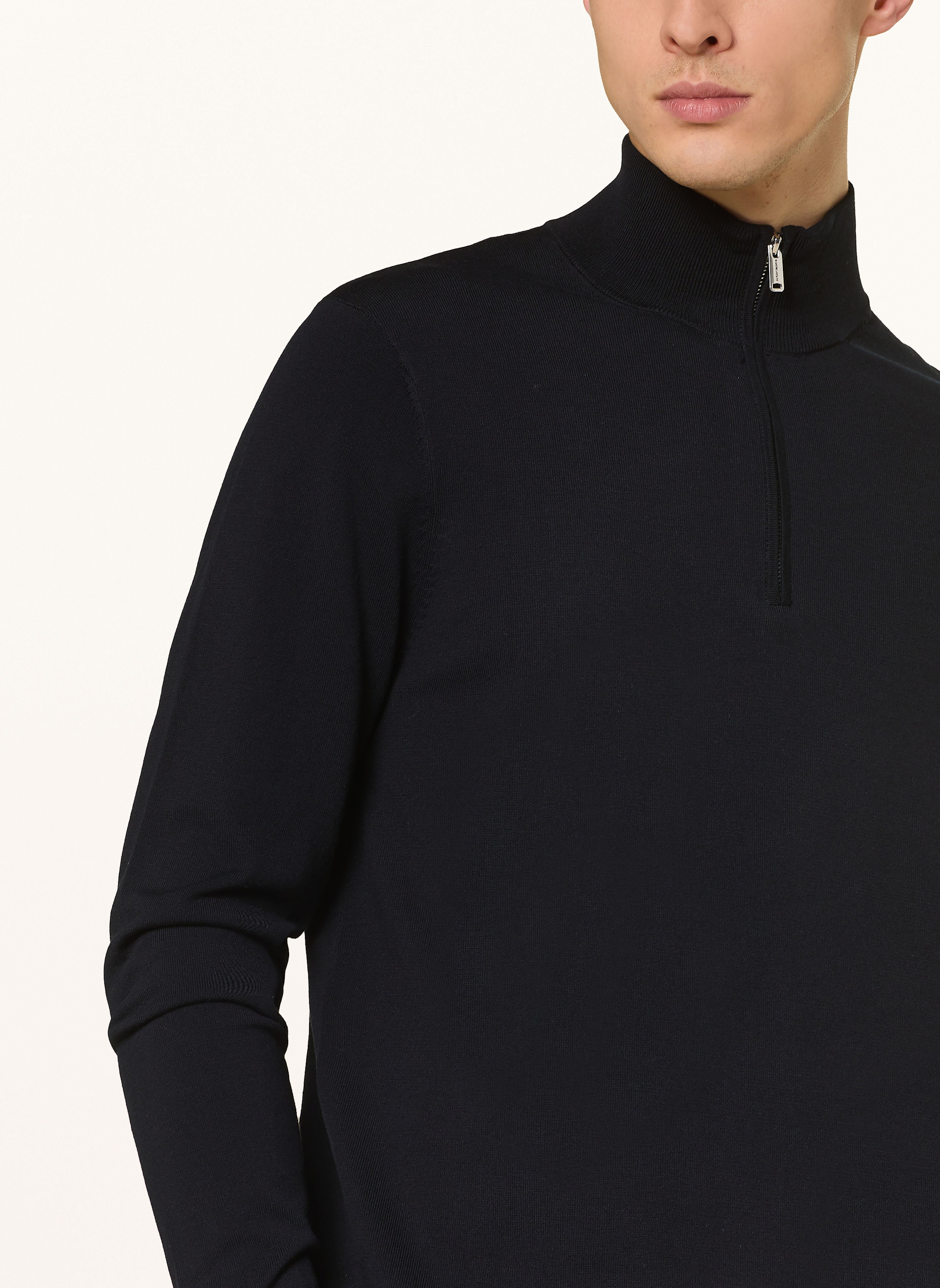 Thumbnail - Profuomo Troyer blau