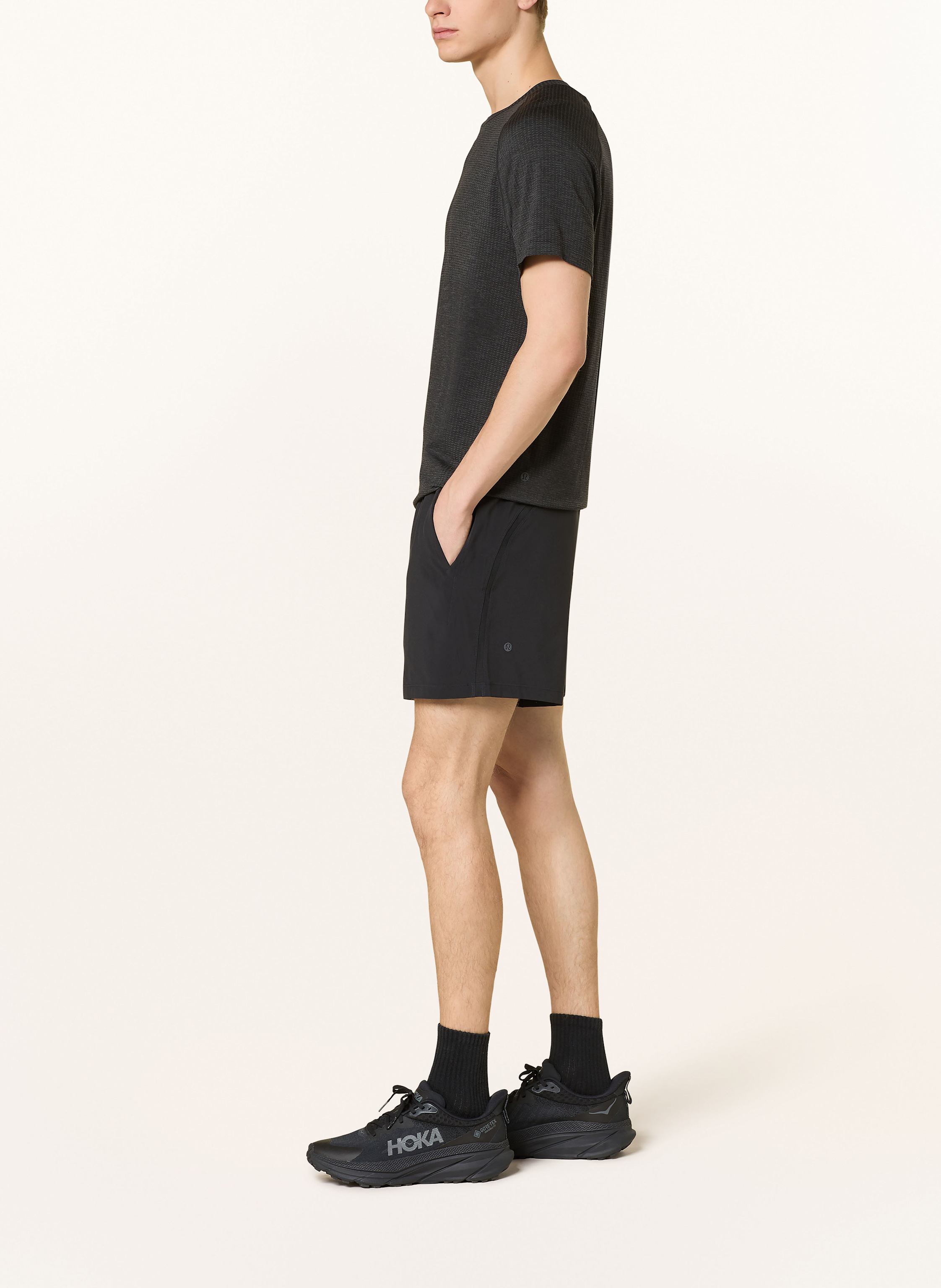 Thumbnail - Lululemon Trainingshorts Pace Breaker Linerless Short 7in schwarz