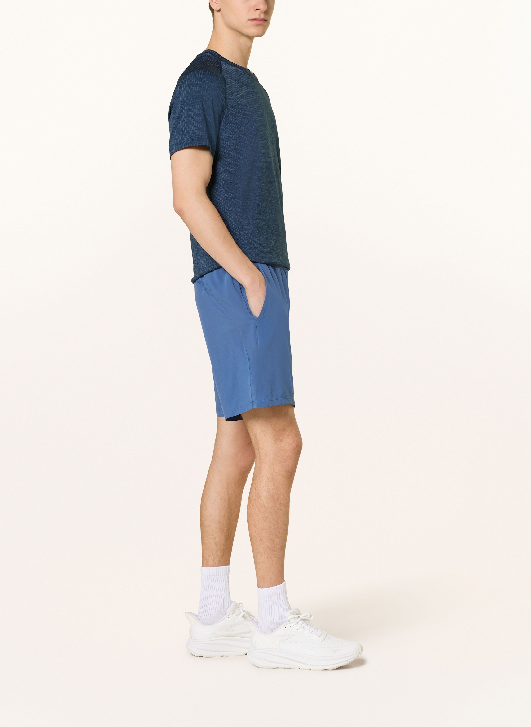 Thumbnail - Lululemon 2-In-1-Trainingsshorts Pace Breaker Short 7in blau