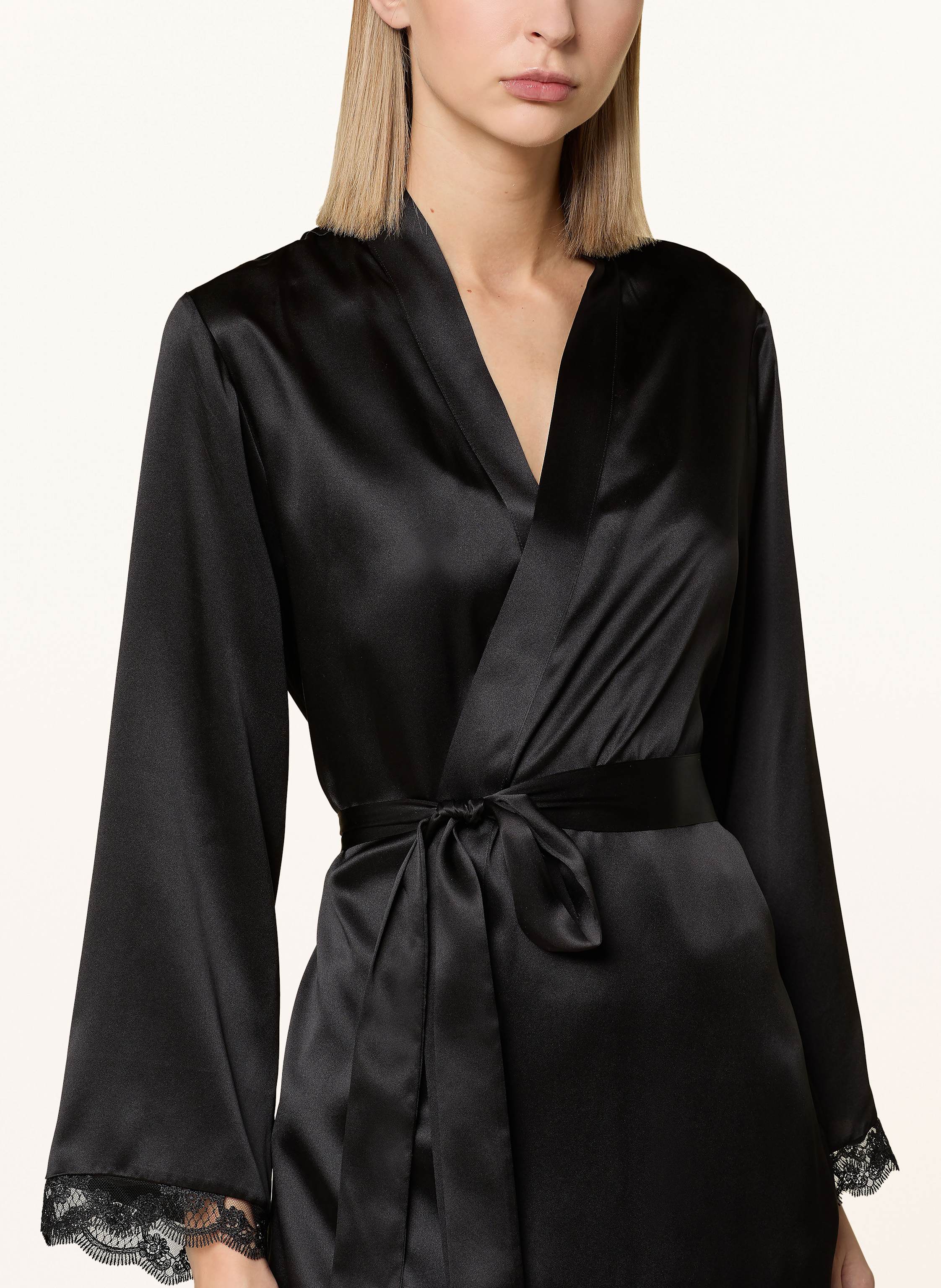 Thumbnail - Simone Pérèle Damen-Morgenmantel Love Me Aus Seide schwarz