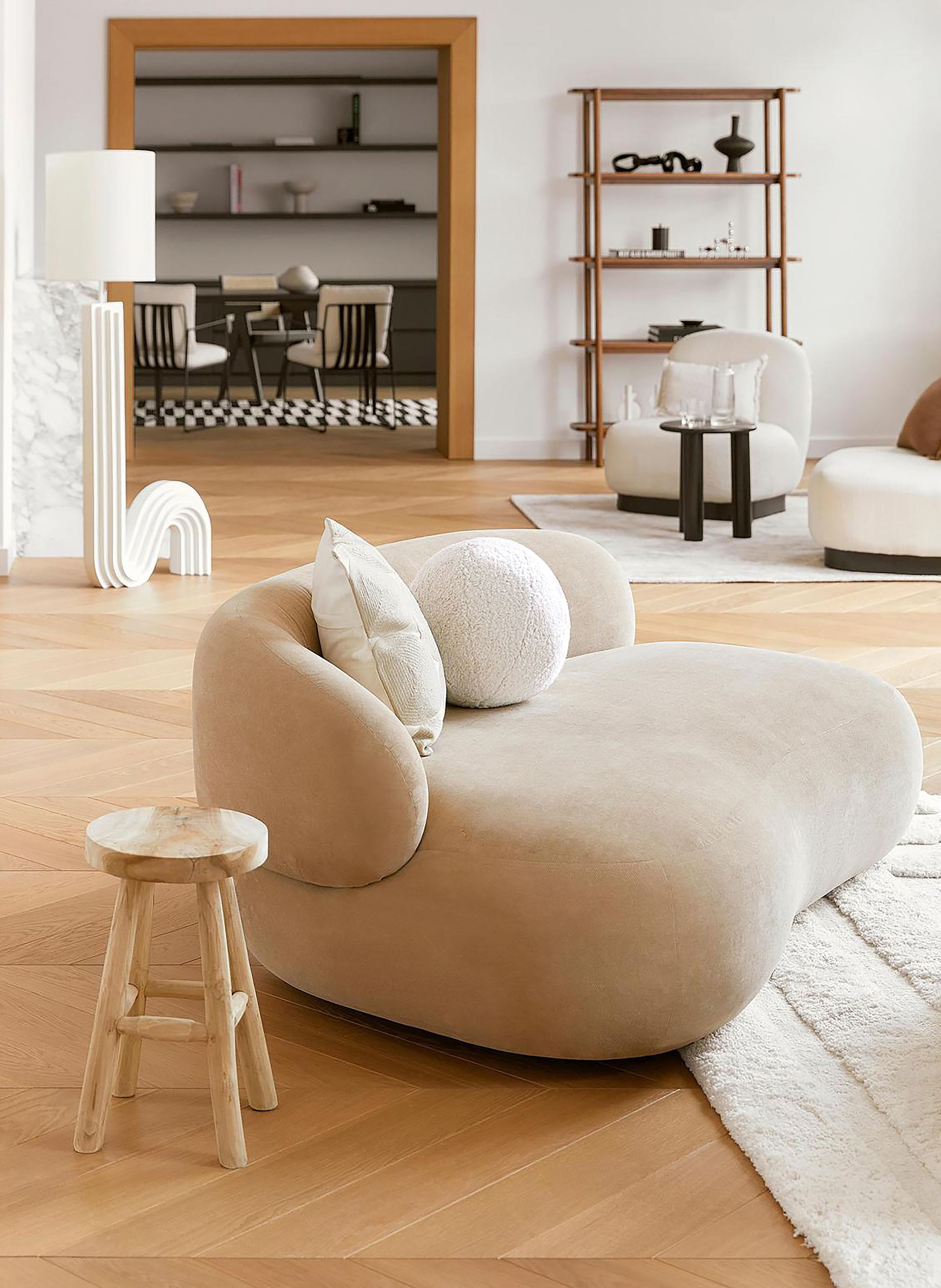 Thumbnail - Westwing Collection Dekokissen Dotty Aus Teddyfell weiss