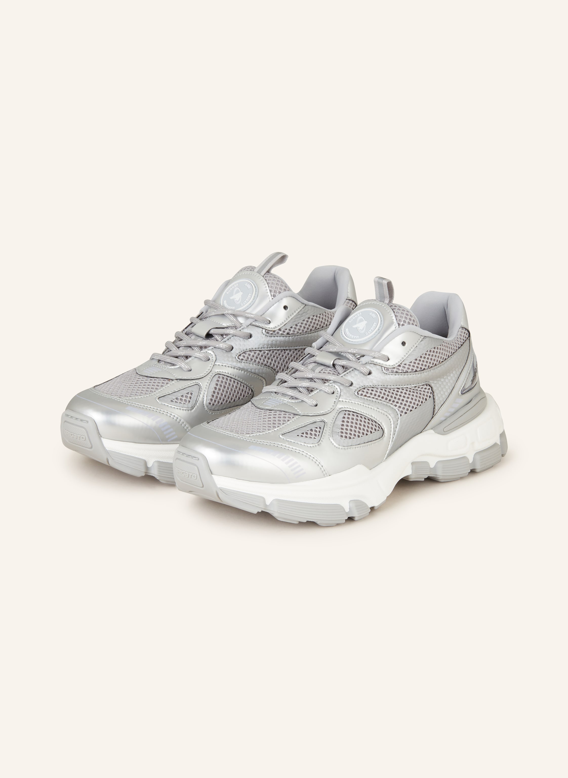 Axel arigato tech runner black outlet