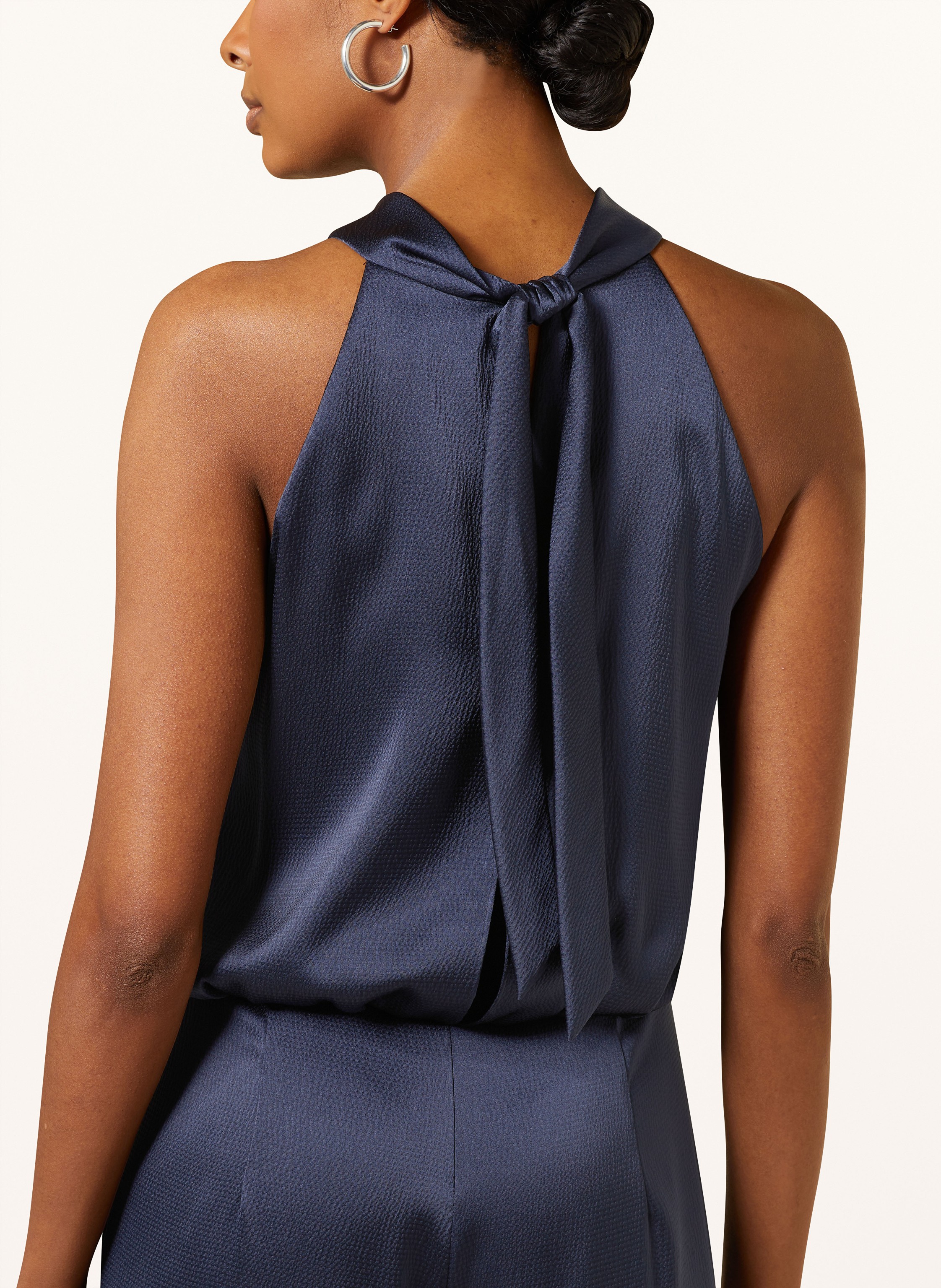 Thumbnail - V By Vera Mont Satin-Jumpsuit blau