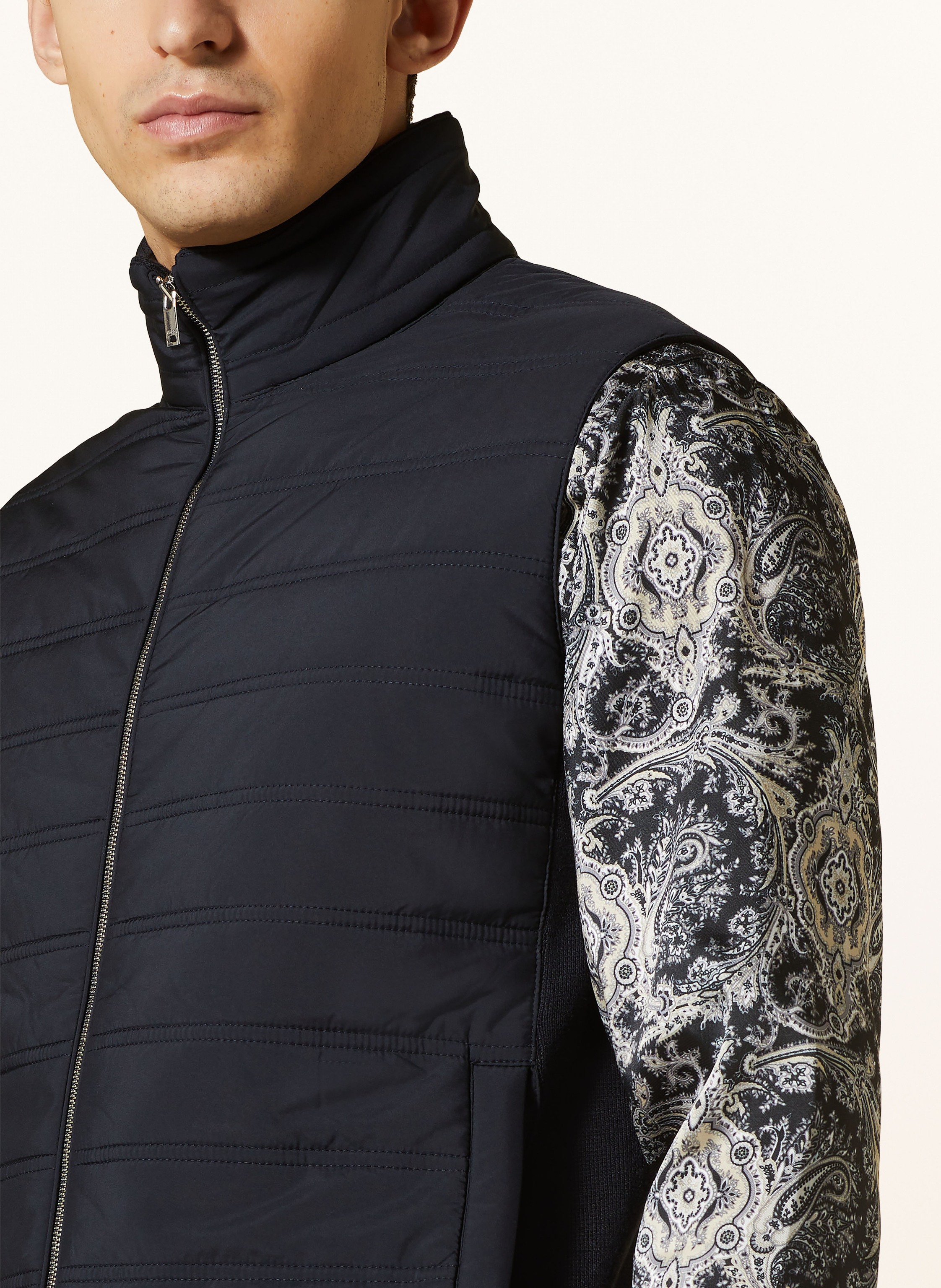 Thumbnail - Reiss Weste William Im Materialmix blau