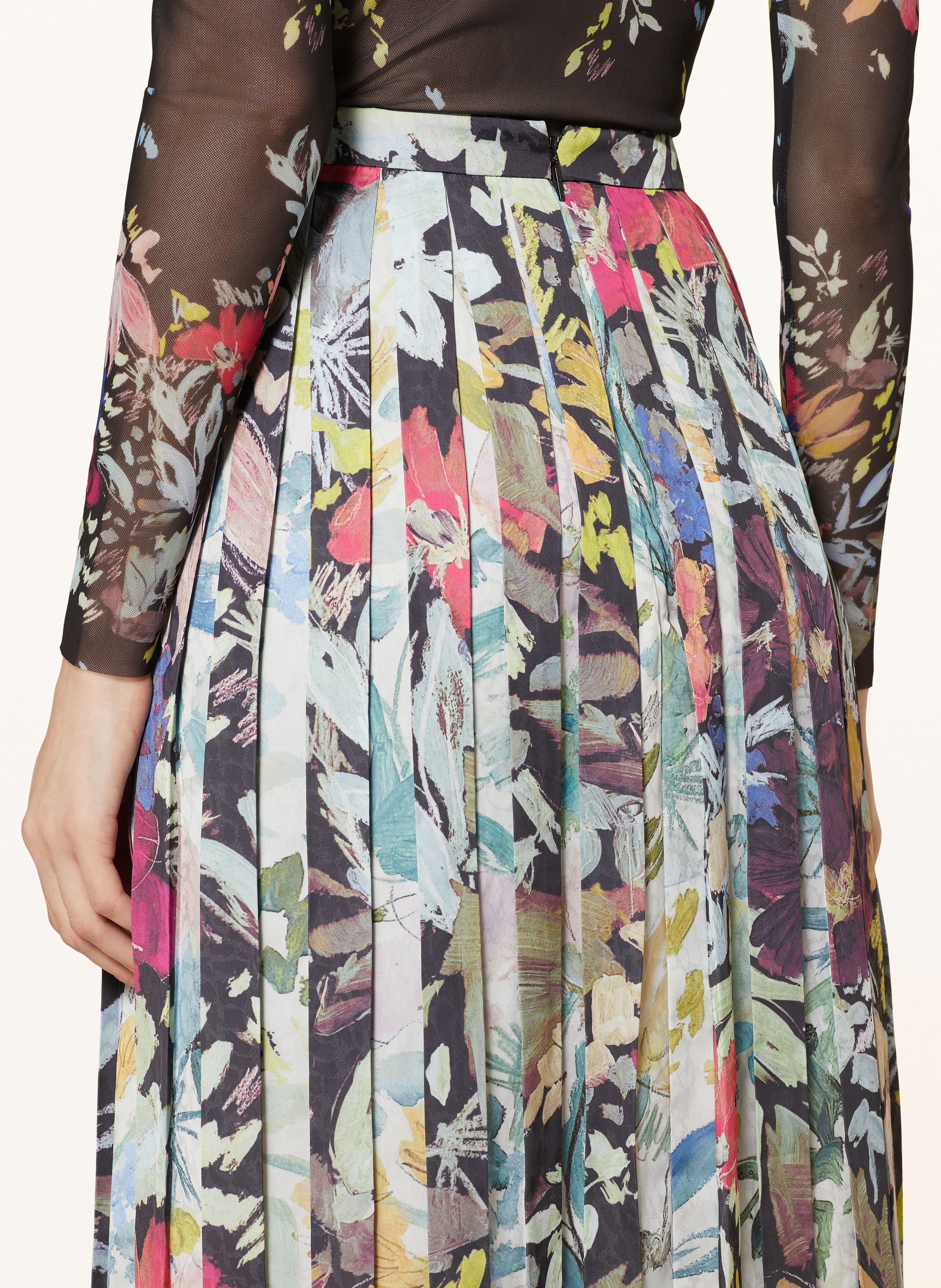 Thumbnail - Ted Baker Faltenrock Cornina schwarz