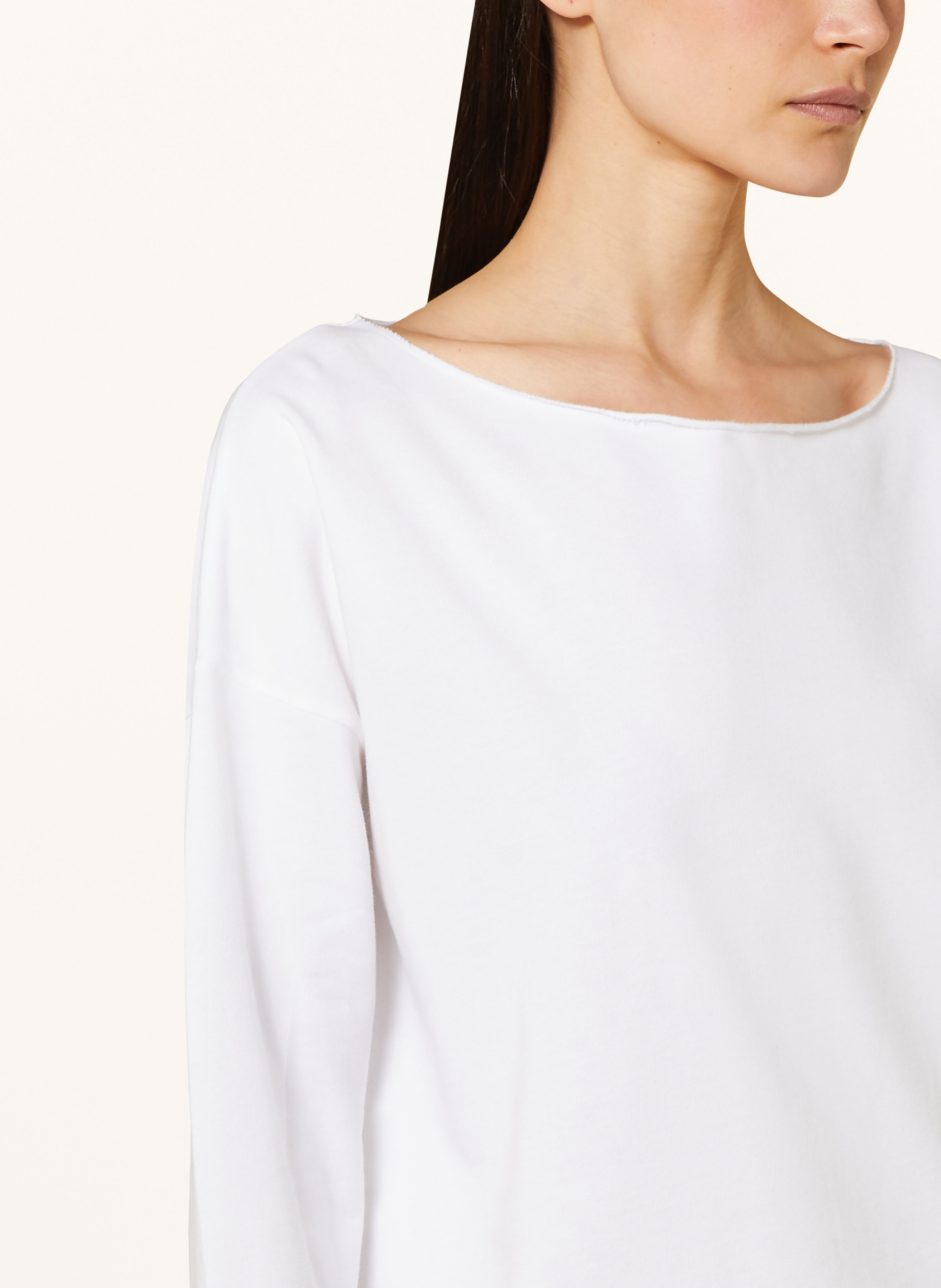 Juvia Oversized-Sweatshirt Judi weiss – Bild 2