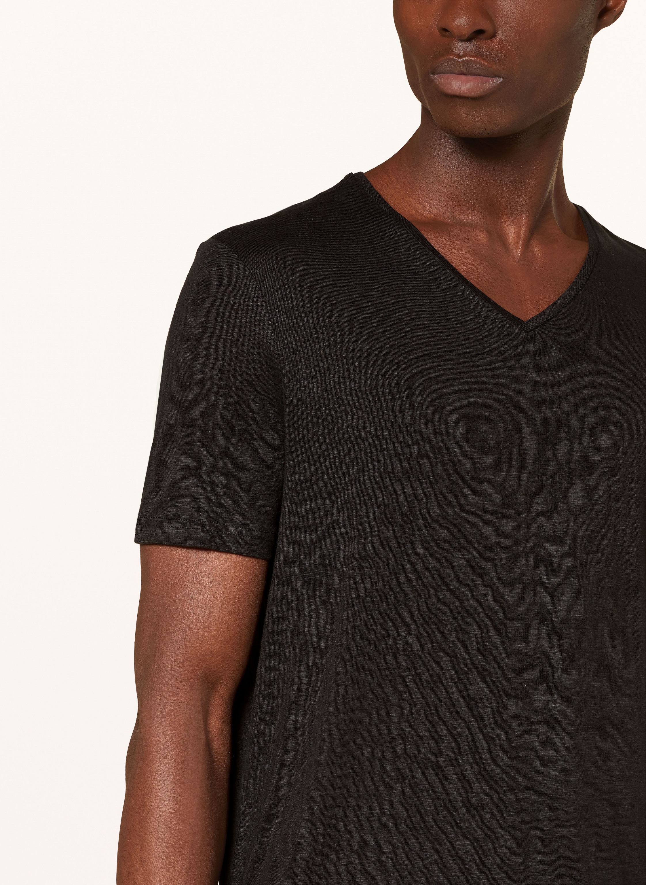 Thumbnail - Olymp T-Shirt Aus Leinen schwarz