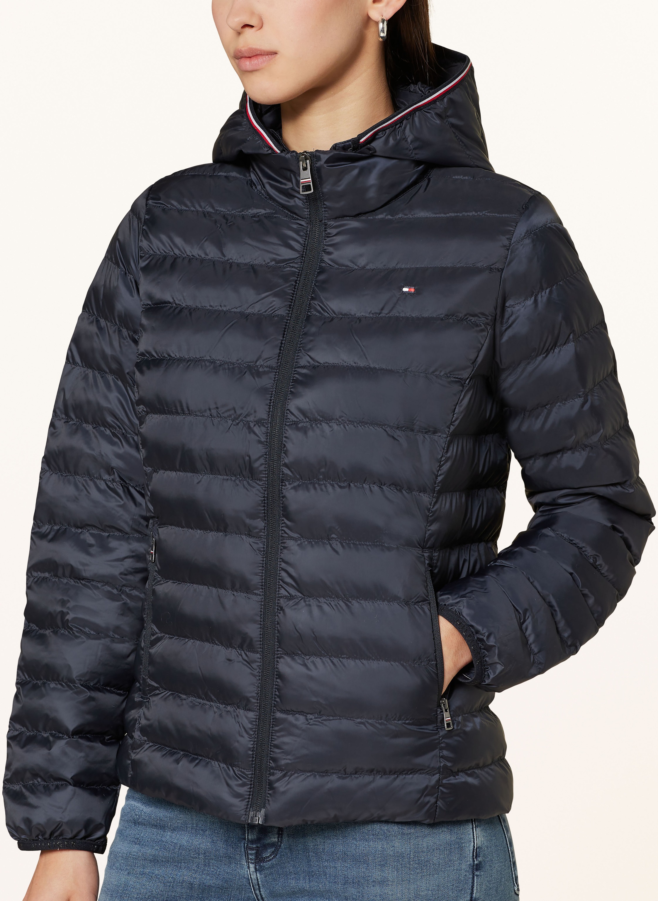 Tommy Hilfiger Steppjacke Mit Abnehmbarer Kapuze blau – Bild 2