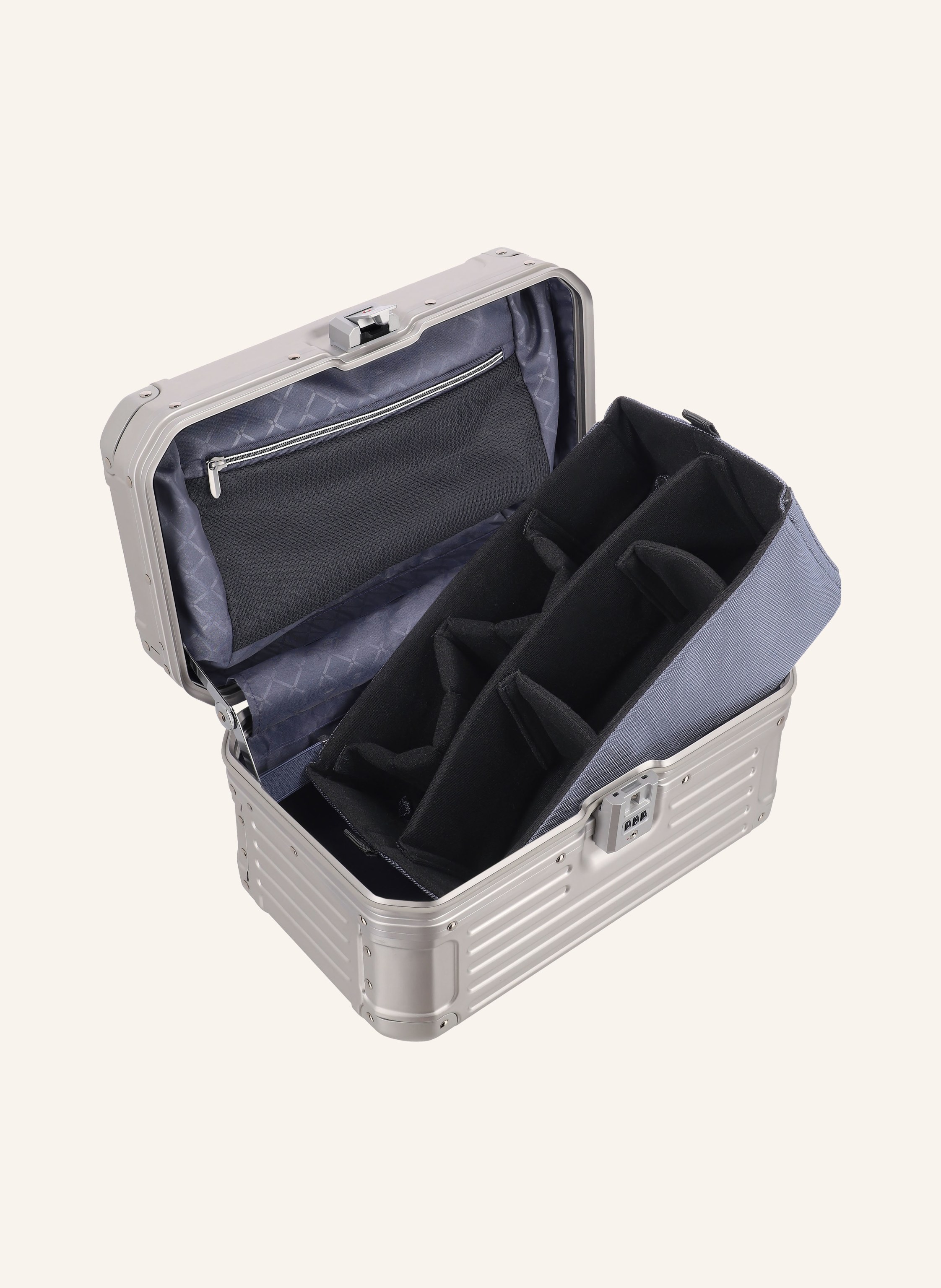 Thumbnail - Travelite Beautycase Next 2.0 silber