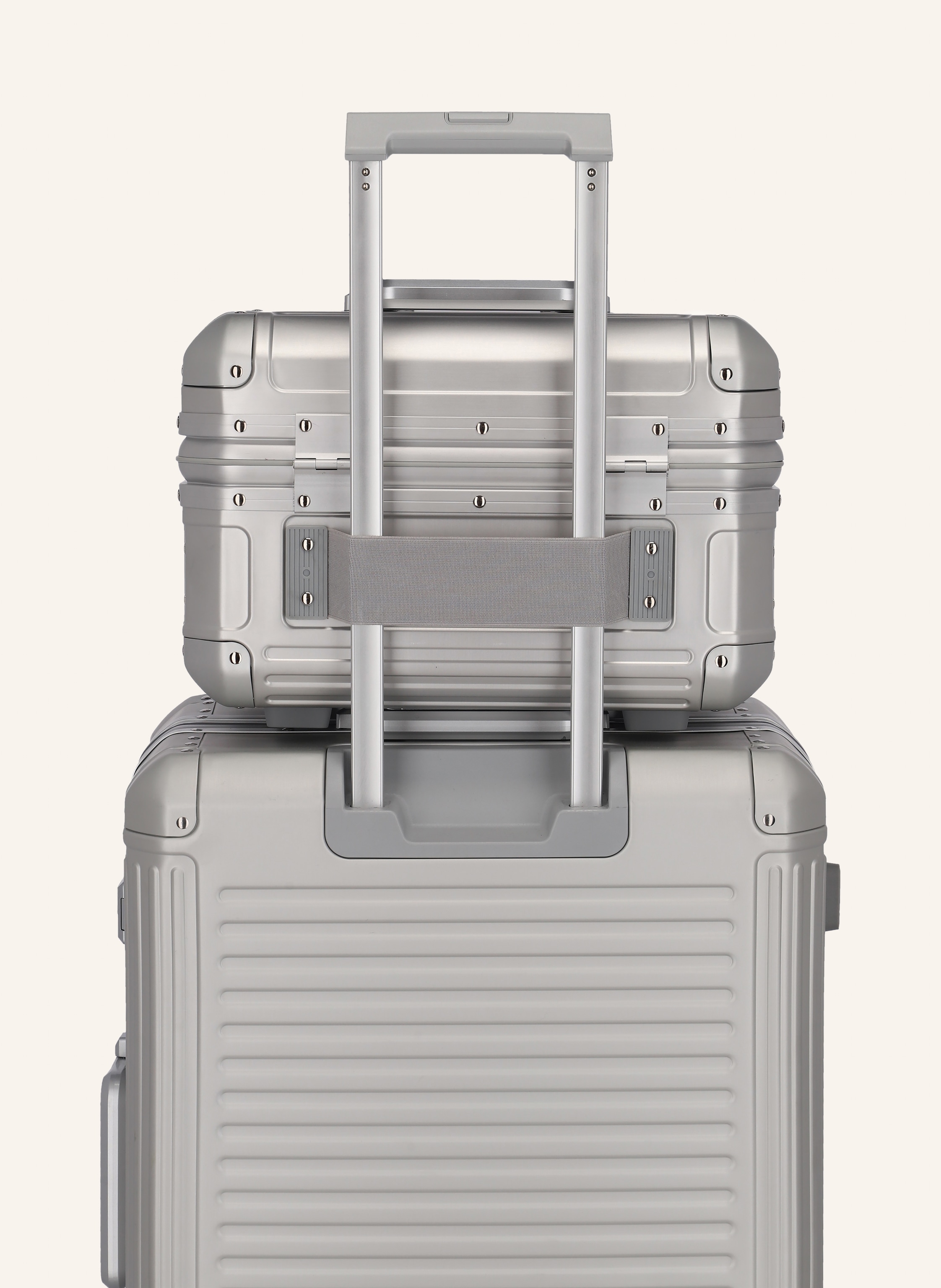 Thumbnail - Travelite Beautycase Next 2.0 silber