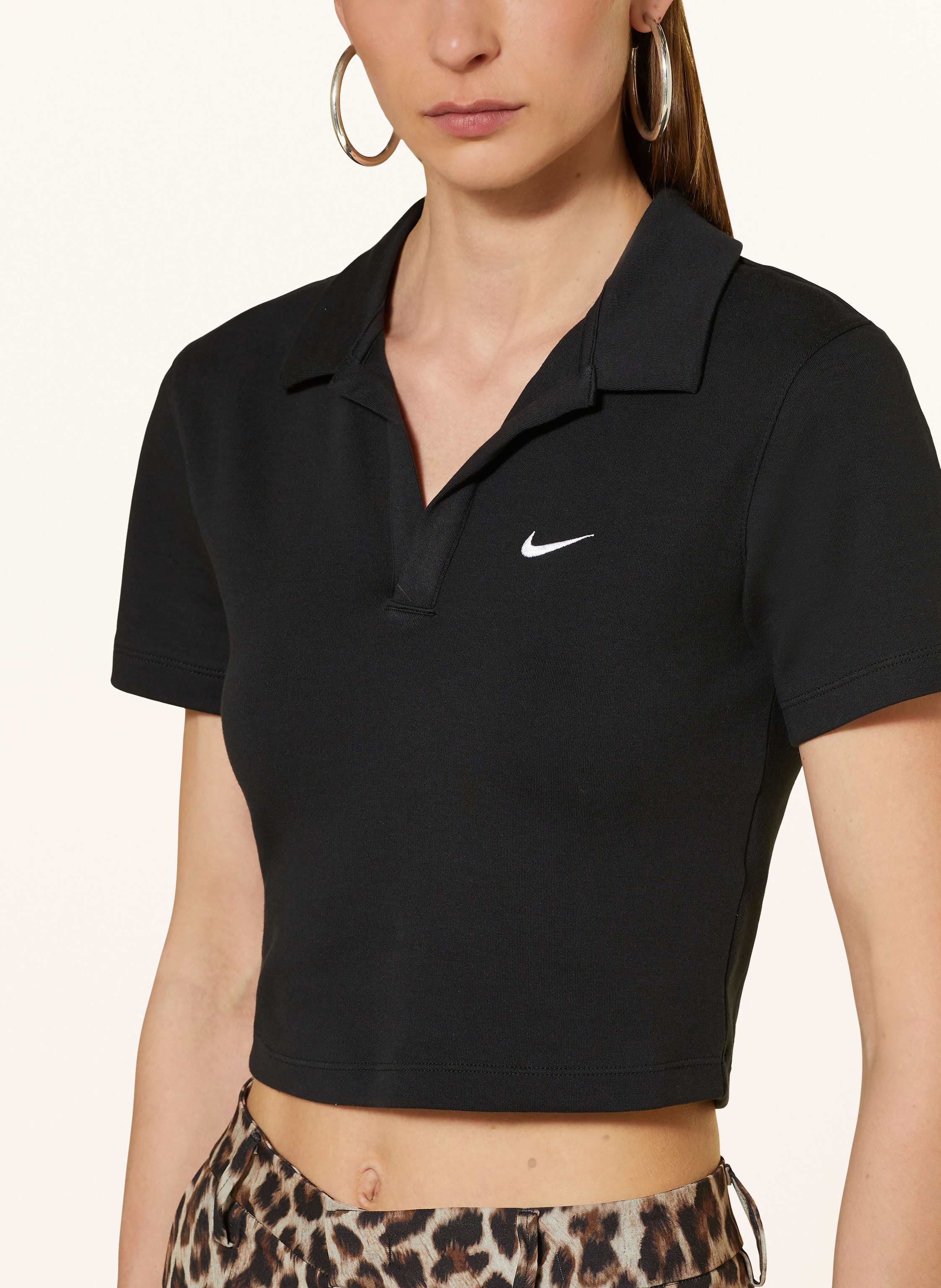 Nike Cropped-Shirt schwarz – Bild 2